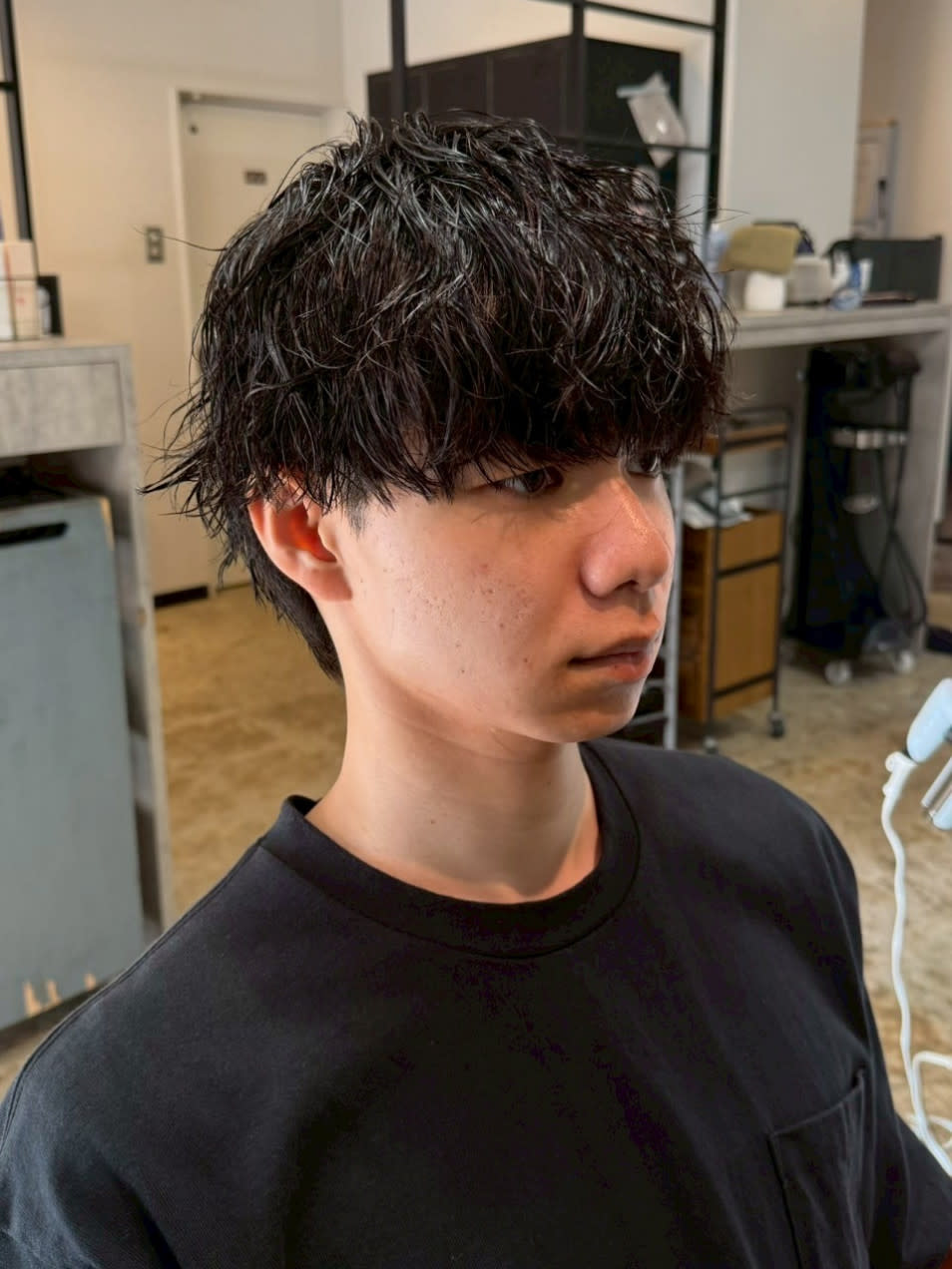 MEN'S SALON SOLEIL by alfRed【メンズサロンソレイユ バイアルフレッド】のスタイル紹介。ツーブロック　刈り上げなし　無造作マッシュ　ウルフ