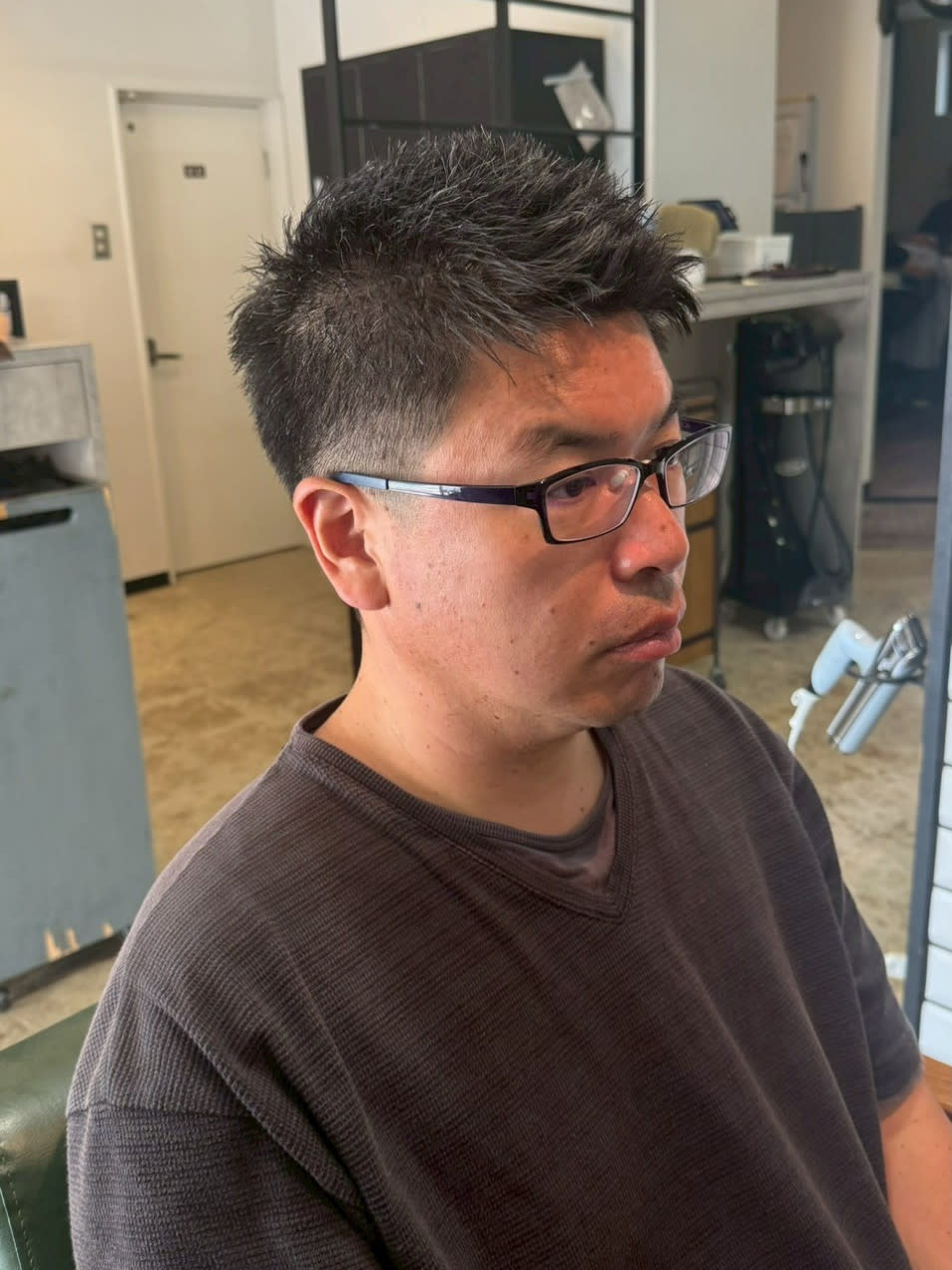 MEN'S SALON SOLEIL by alfRed【メンズサロンソレイユ バイアルフレッド】のスタイル紹介。大人ショート　刈り上げショート　短髪　アップバング　