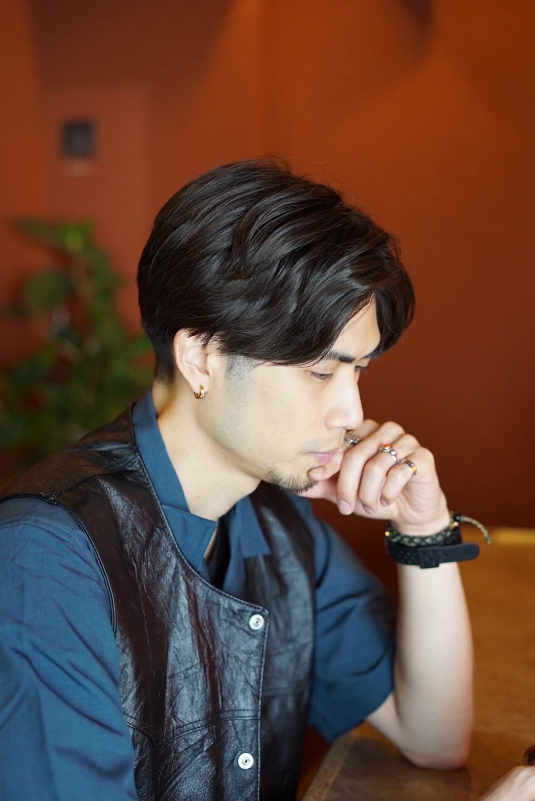 DAU BARBER SHOP 銀座【ダウバーバーショップ ギンザ】のスタイル紹介。ミディアムスタイル