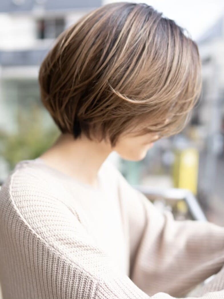 SiLO 大名2号店【シロ ダイミョウニゴウテン】のスタイル紹介。大人可愛い◯丸みショート/天神大名