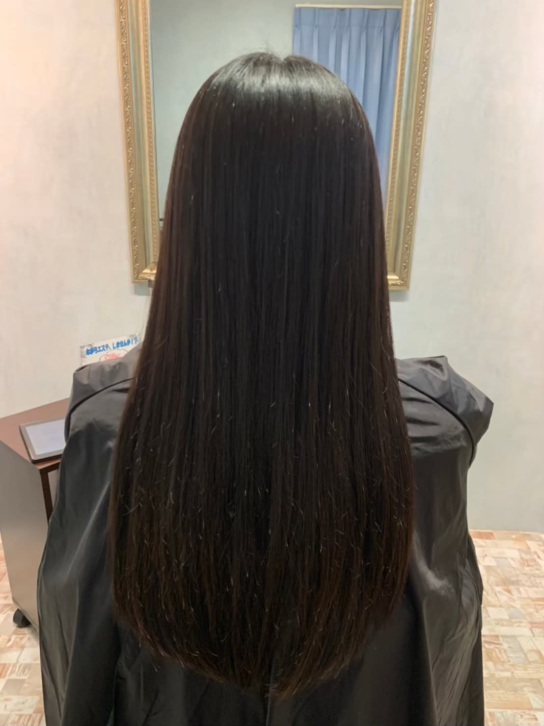 全席個室 髪質改善サロン L'oiseau Bleu  ロアゾブルー 箱崎店【ゼンセキコシツカミシツカイゼンサロン ロアゾブルー ハコザキテン】のスタイル紹介。大人のストレート毛先パーマスタイル♪