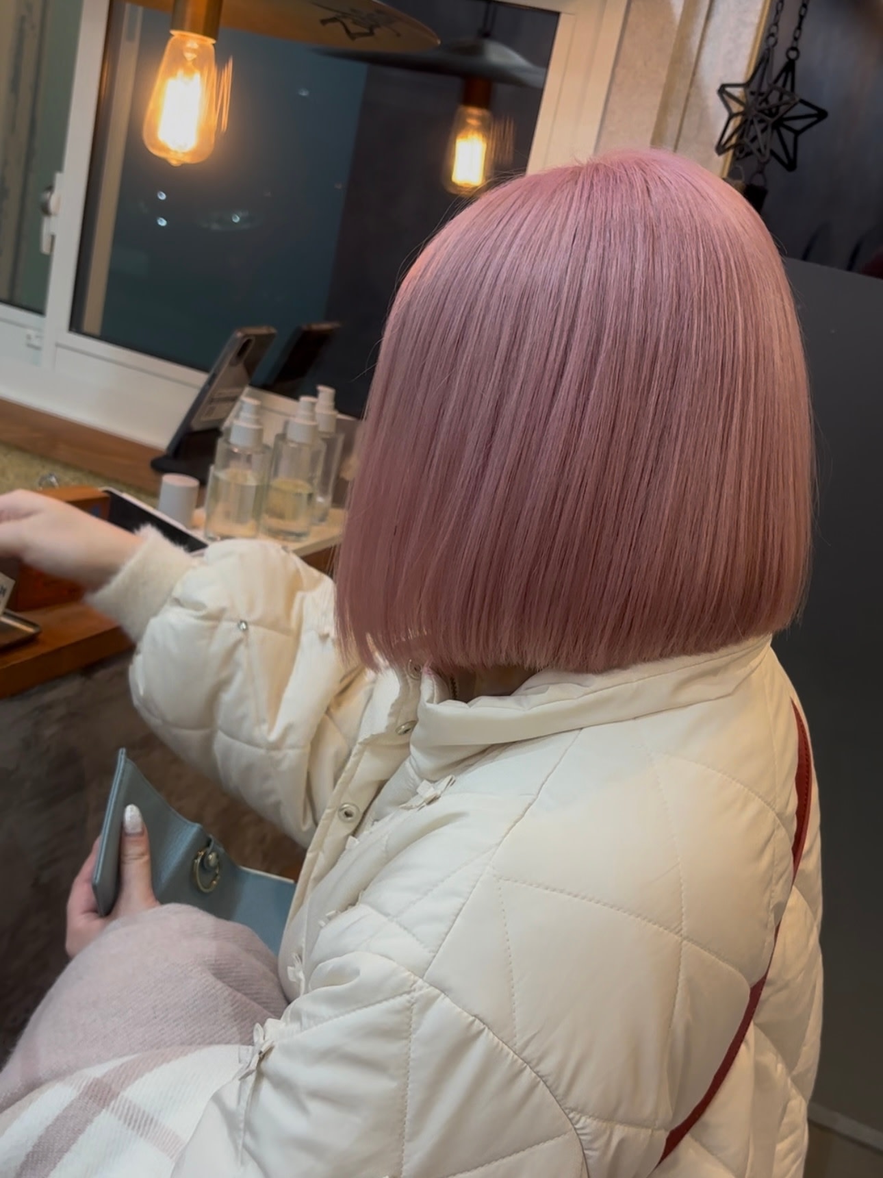 BLUE&Co. 八尾美容室/ブリーチ/カラー/ハイトーン【ブルー】【ブルーアンドカンパニー】のスタイル紹介。BLUE&Co. 八尾美容室×スタイル