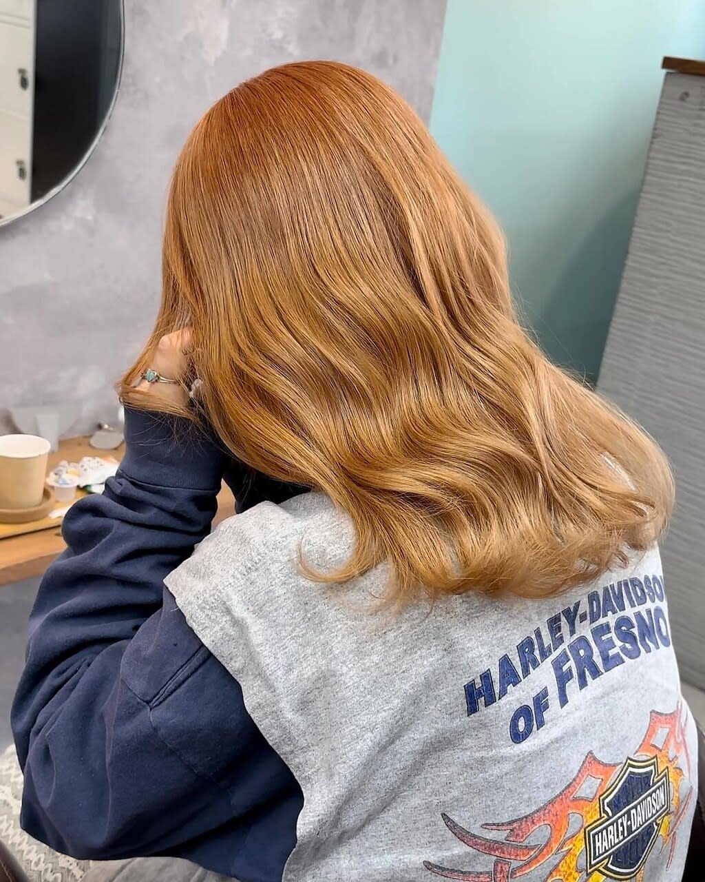 BLUE&Co. 八尾美容室/ブリーチ/カラー/ハイトーン【ブルー】【ブルーアンドカンパニー】のスタイル紹介。BLUE&Co. 八尾美容室×スタイル