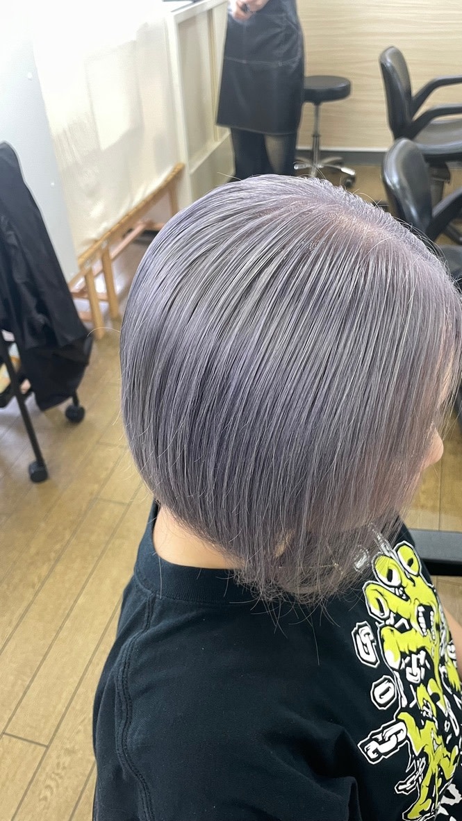 ヘアカラー専門店 LEON COLOR 長崎西山店【ヘアカラーセンモンテン レオンカラー ナガサキニシヤマテン】のスタイル紹介。ヘアカラー専門店 LEON COLOR 長崎西山店×スタイル