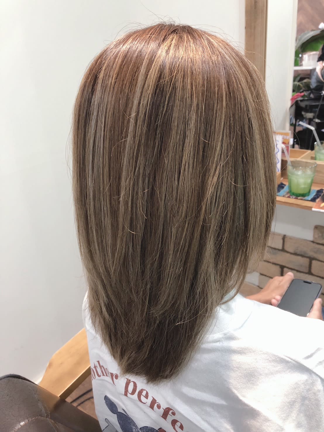 DESIGN FAM 【デザインファム】【デザインファム】のスタイル紹介。ハイライトカラー　ベージュカラー