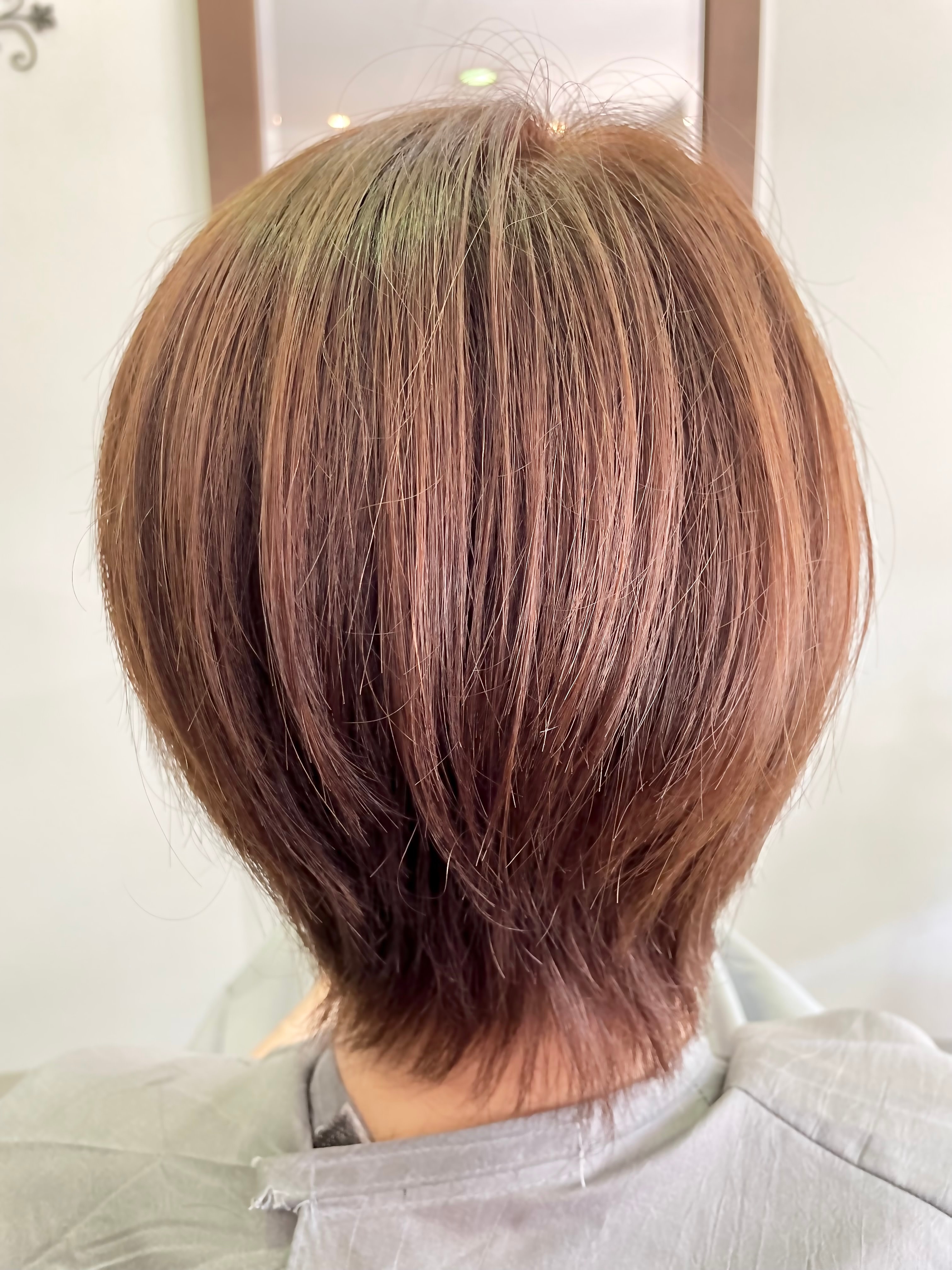 Hair Design GLOSS【ヘアデザイン グロス】【ヘアデザイン グロス】のスタイル紹介。Hair Design GLOSS【ヘアデザイン グロス】