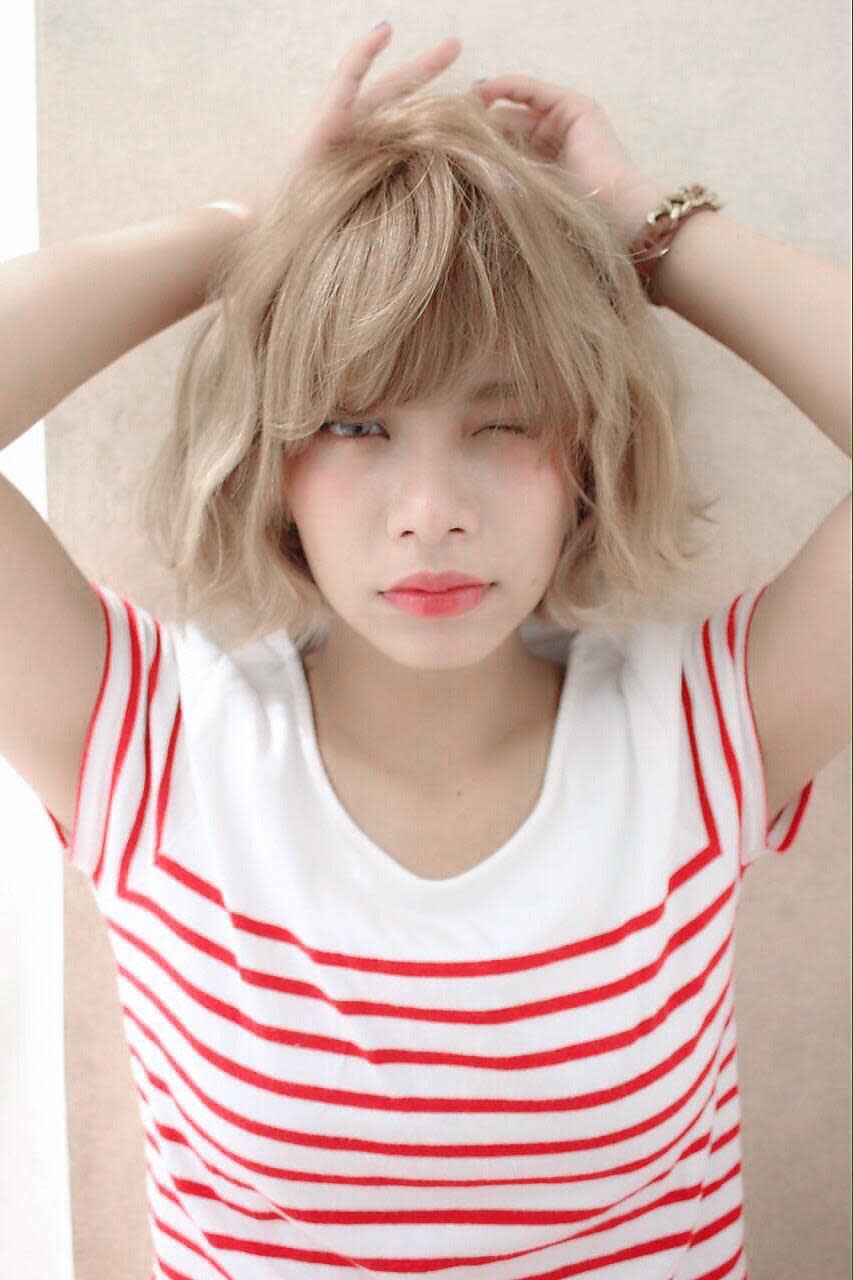 SOURCE 塚口【ソース ツカグチ】のスタイル紹介。ハイトーン♪ブロンドショートボブ