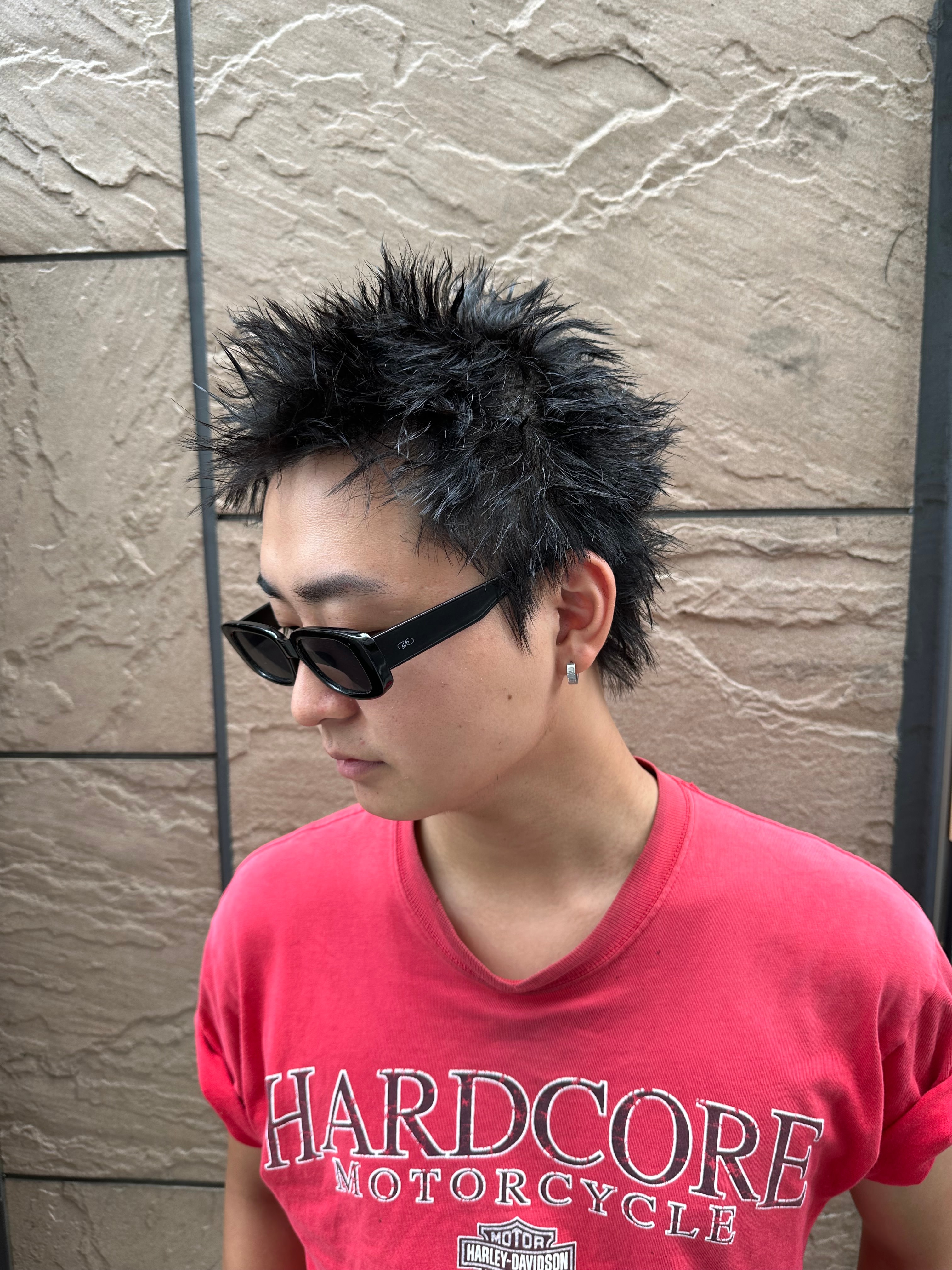 HAREKE loopidea【ハレケ ルーピディア】のスタイル紹介。とげとげヘア（スパイキーショート）