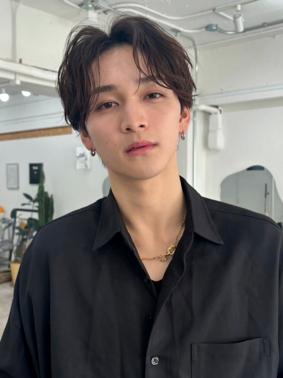 HONEY-shibuya-【ハニー シブヤ】【ハニーシブヤ】のスタイル紹介。韓国マッシュセンターパートシャドウパーマニュアンスパーマ