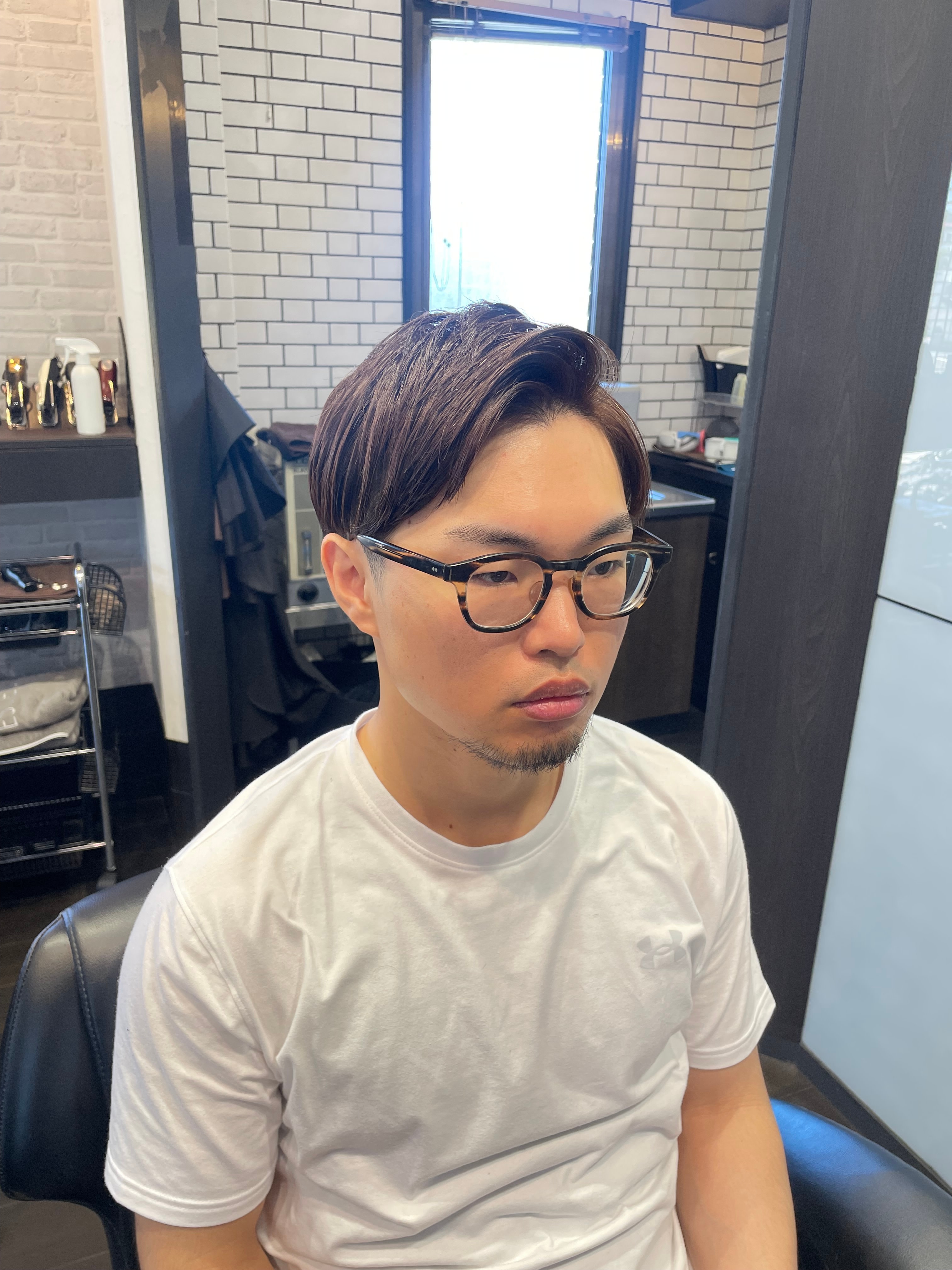 HIRO THE BARBER【ヒロザバーバー】のスタイル紹介。アップバングマッシュ　宇部市／理容院／理容室／メンズカット