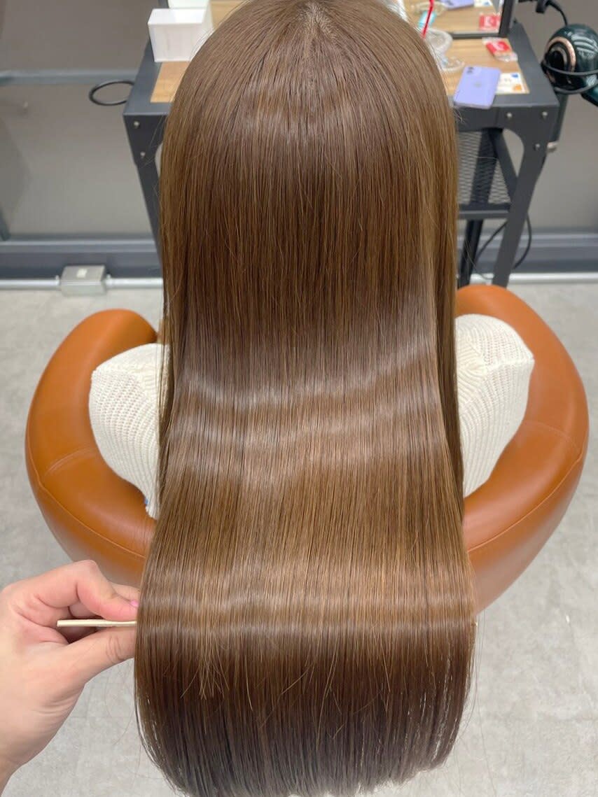 k-two 京都 ラクエ emu 【ケーツー エム】【ケーツーキョウトラクエエム】のスタイル紹介。ウルトワトリートメント*高濃度水素トリートメント*髪質改善