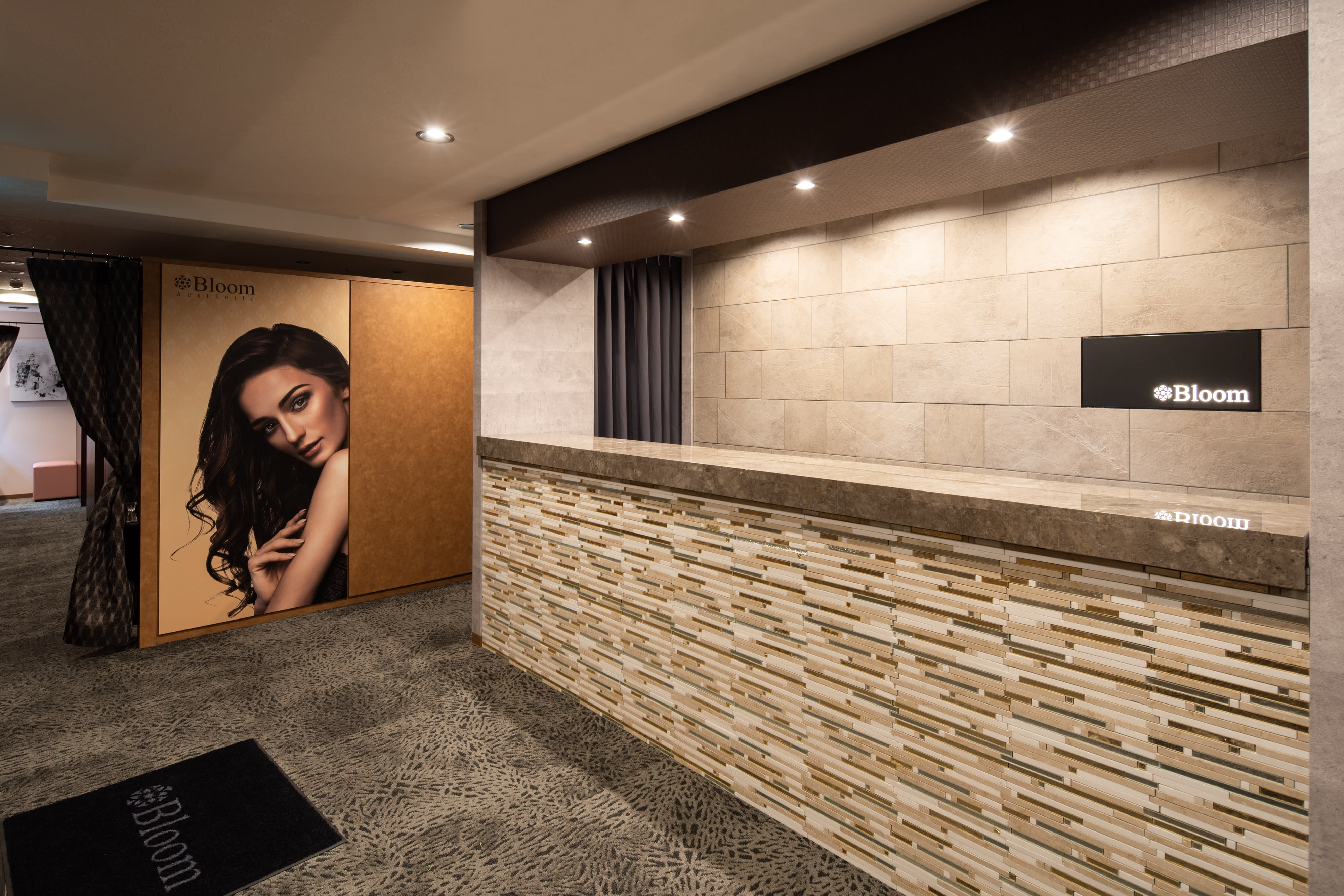 Bloom  銀座7丁目店のアイキャッチ画像