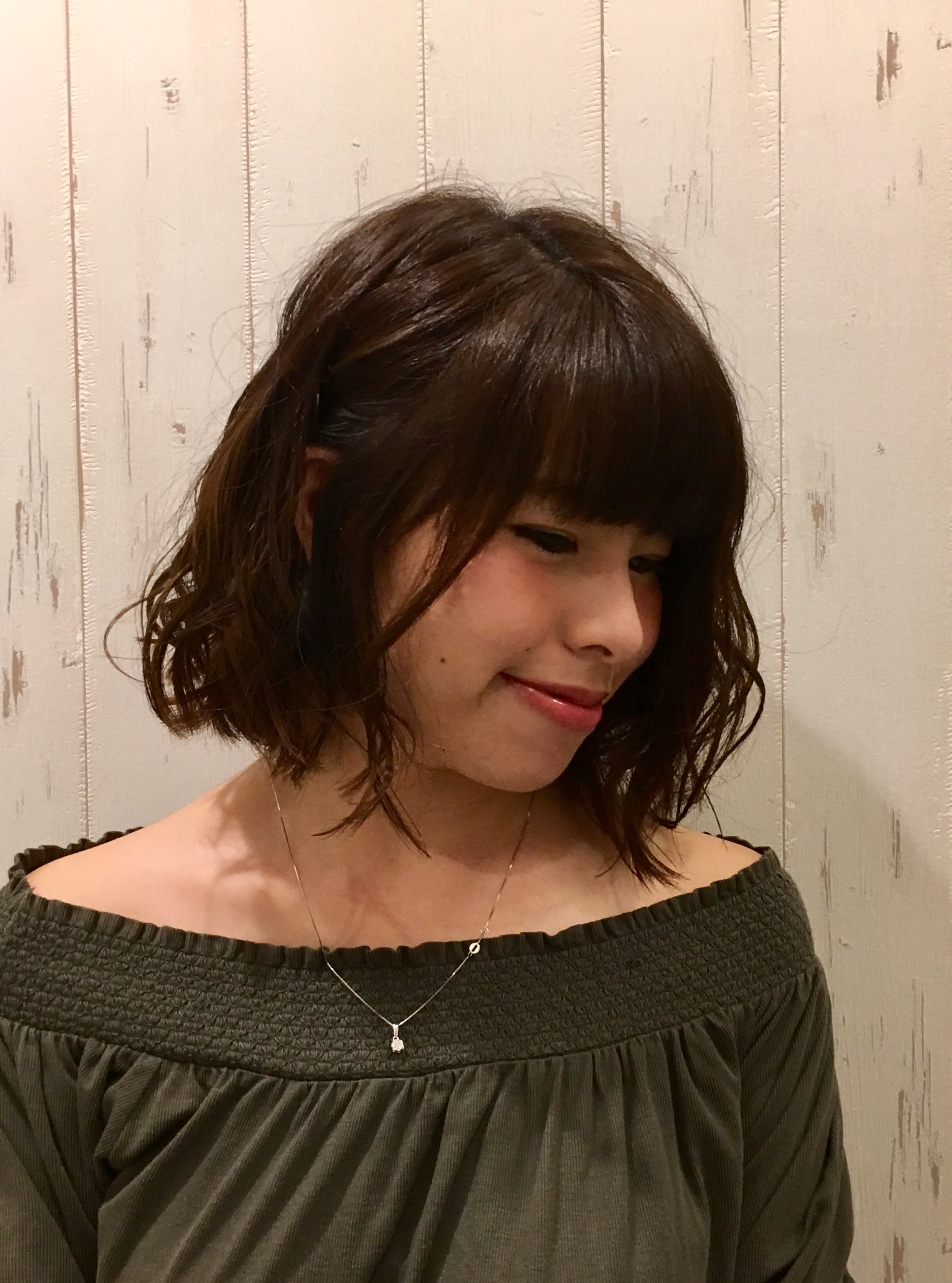 Bond Hair Design 【ボンドヘアーデザイン】【ボンドヘアーデザイン】のスタイル紹介。大人可愛いボブスタイル