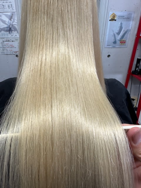 Hair Design Covo【ヘアーデザイン コーヴォ】のスタイル紹介。【トリートメント】ロングストレート