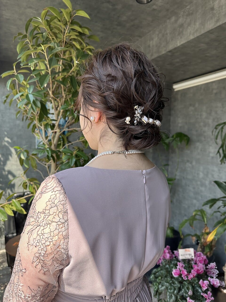 glac【グラック】のスタイル紹介。ふわふわシニヨン