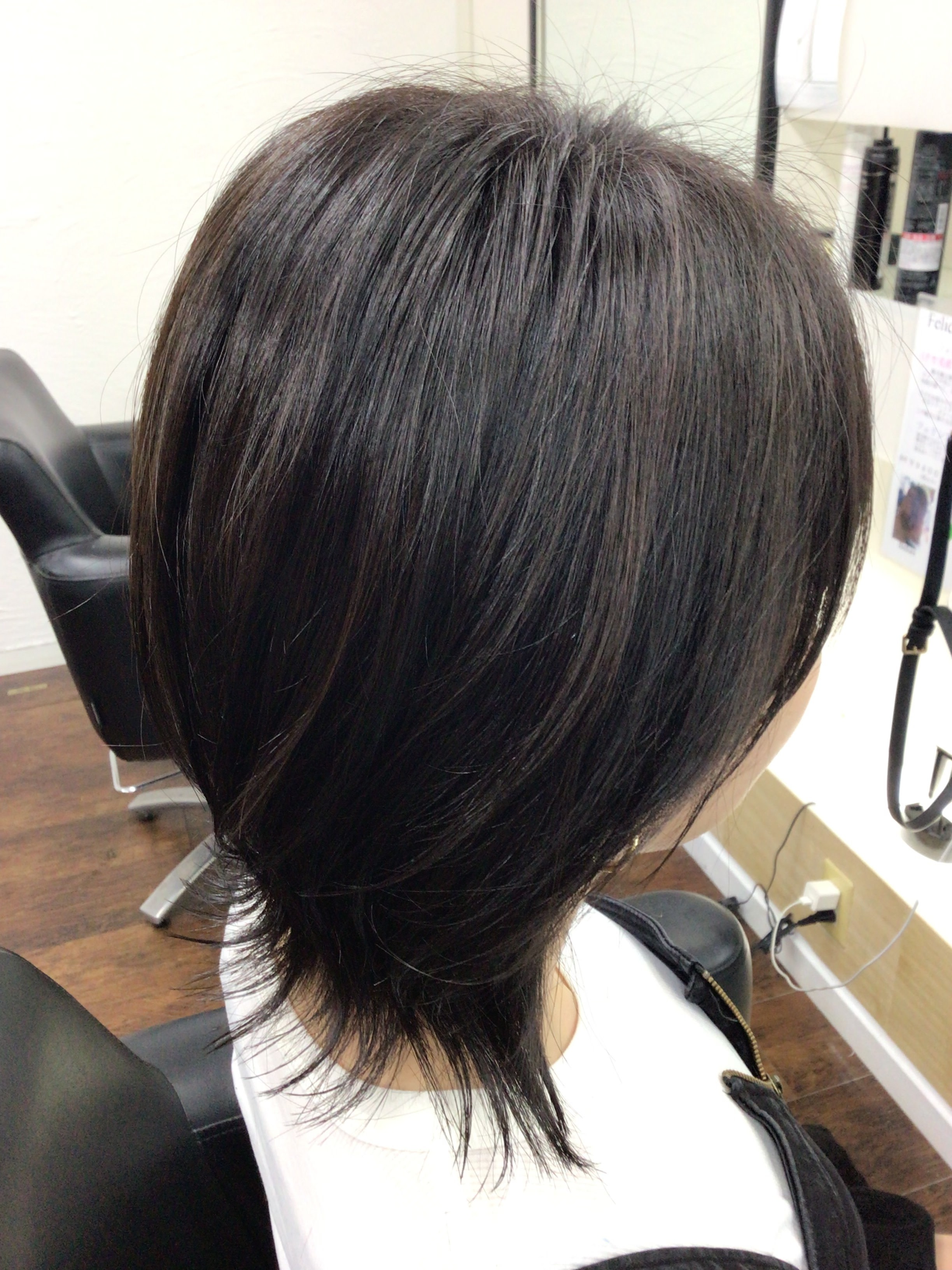 Hair Act room【ヘアーアクトルーム】のスタイル紹介。ミディアムソフトレイヤー