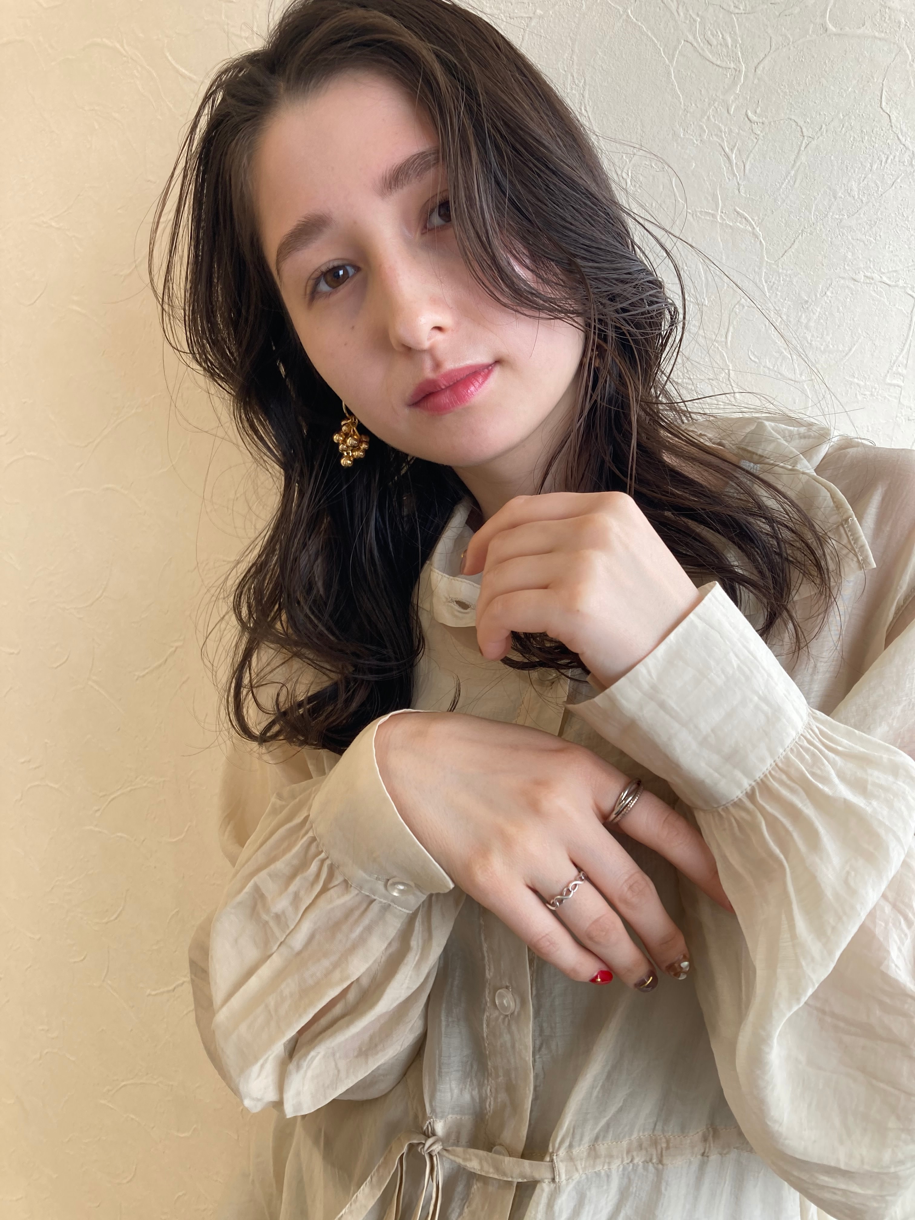 MISTEROMA【ミステローマ】のスタイル紹介。セミロング