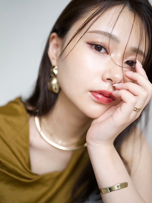 K-two NAGOYA【ケーツー】【ケーツーナゴヤ】のスタイル紹介。シルクレイヤー/ミディアム