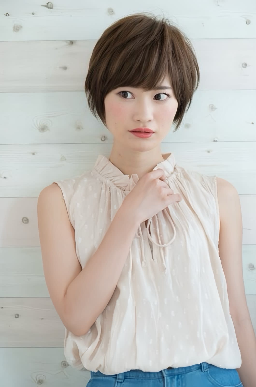 Atelier monochrome【アトリエ モノクローム】のスタイル紹介。大人ハンサムショート