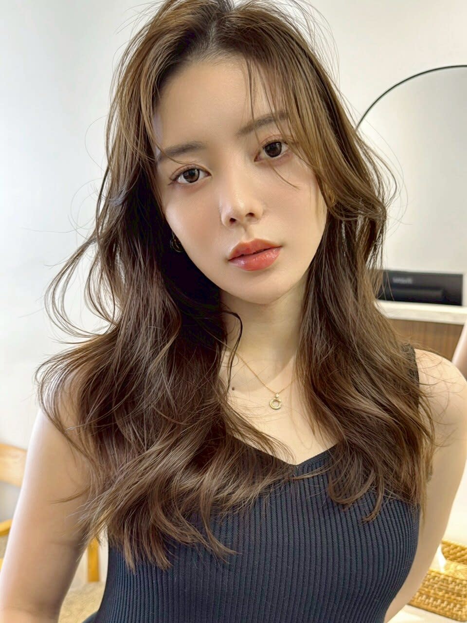 K-two心斎橋・QUEEN'S GARDEN by K-two【ケーツーシンサイバシクイーンズガーデン】のスタイル紹介。レイヤーカット*フェイスレイヤー*顔周り*ロング