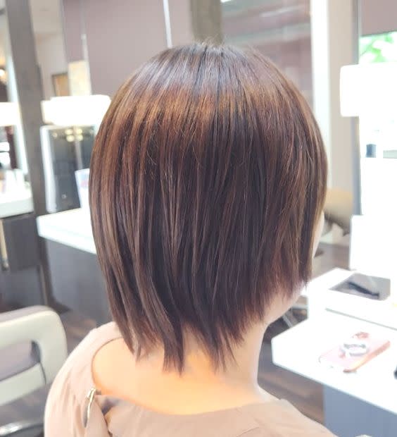 ENOMOTO 髪質改善・白髪ぼかし【エノモト】【エノモト】のスタイル紹介。酸性ストレートボブ