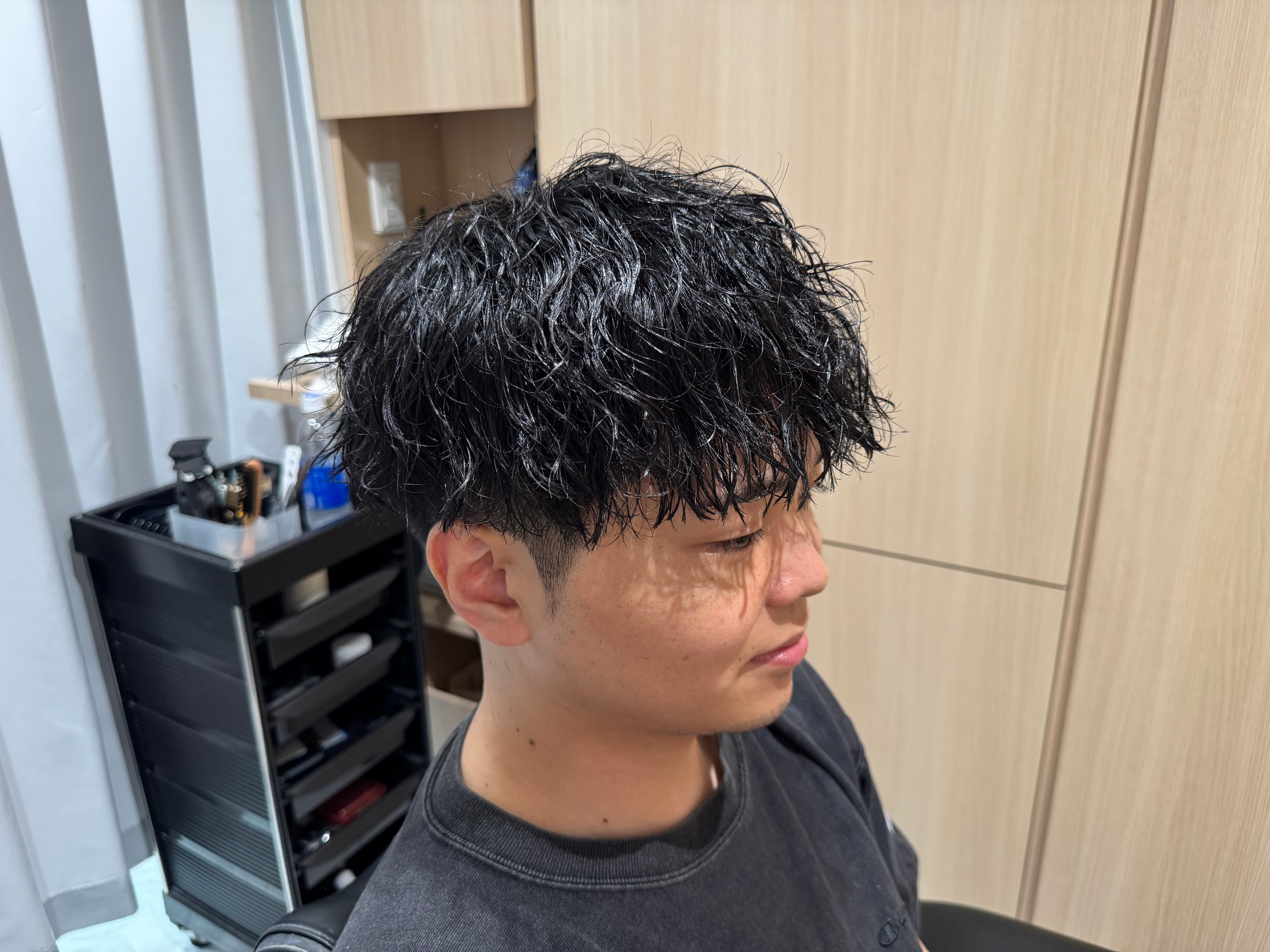 【シェアサロン】 LIBERTY SHARE BARBER 銀座【リバティ シェア バーバー】のスタイル紹介。メンズカット/ツイストスパイラルパーマ