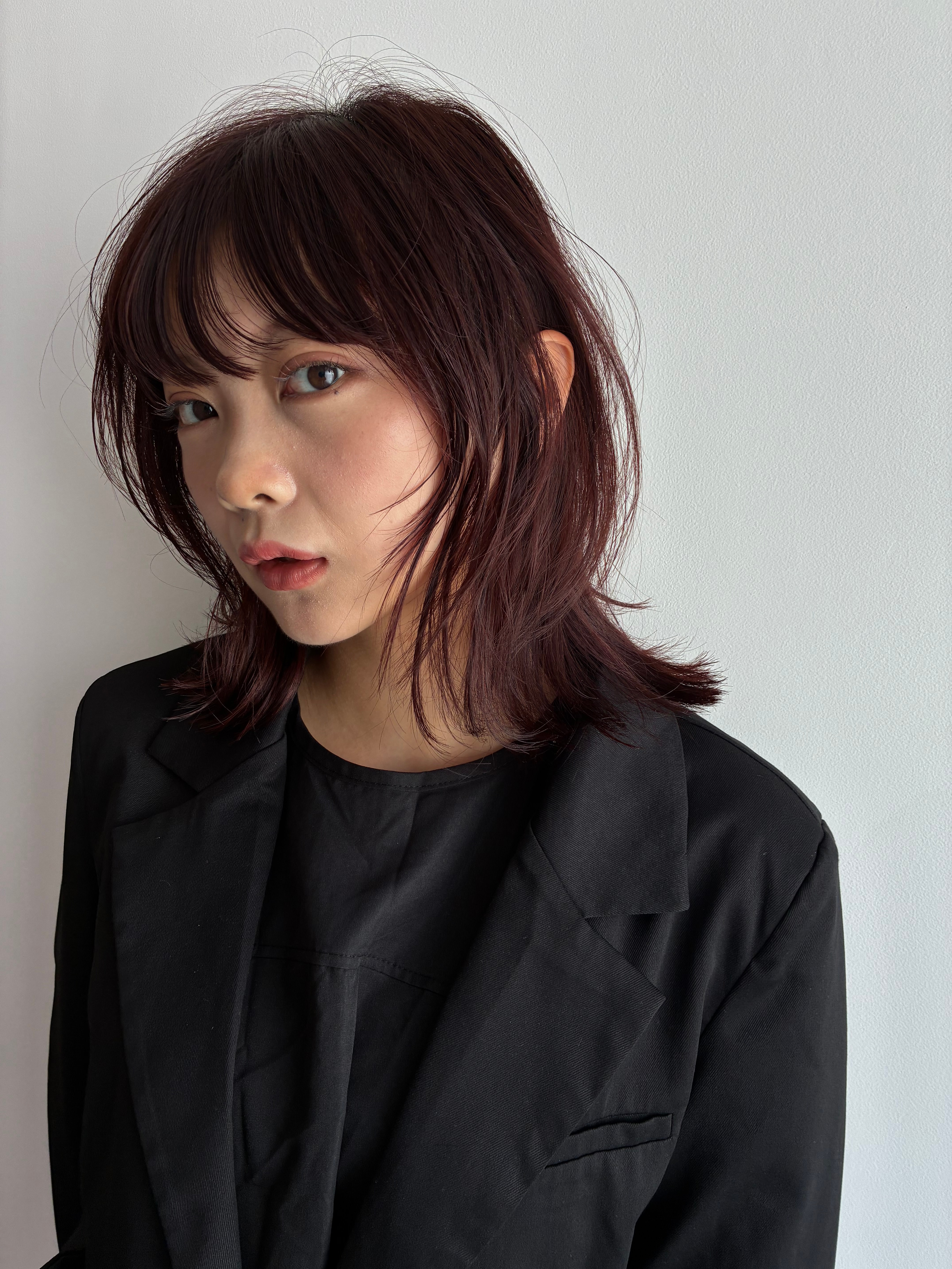 opus by ambleluxe【オーパス バイ アンブルリュクス】のスタイル紹介。bob layer.Bordeaux  color
