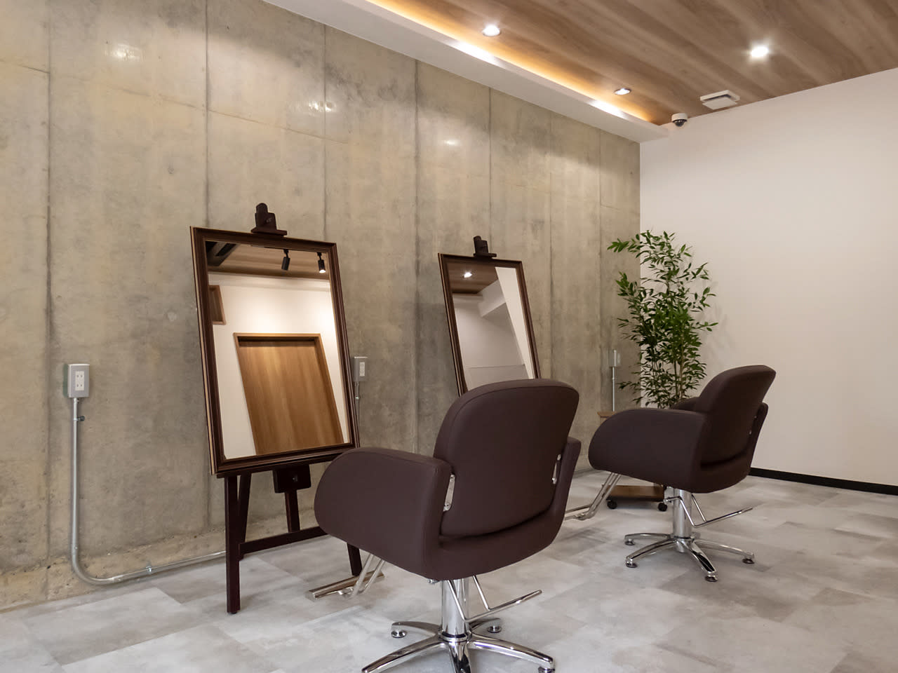 Live raise 京都三条店【リブ レイズ】のアイキャッチ画像