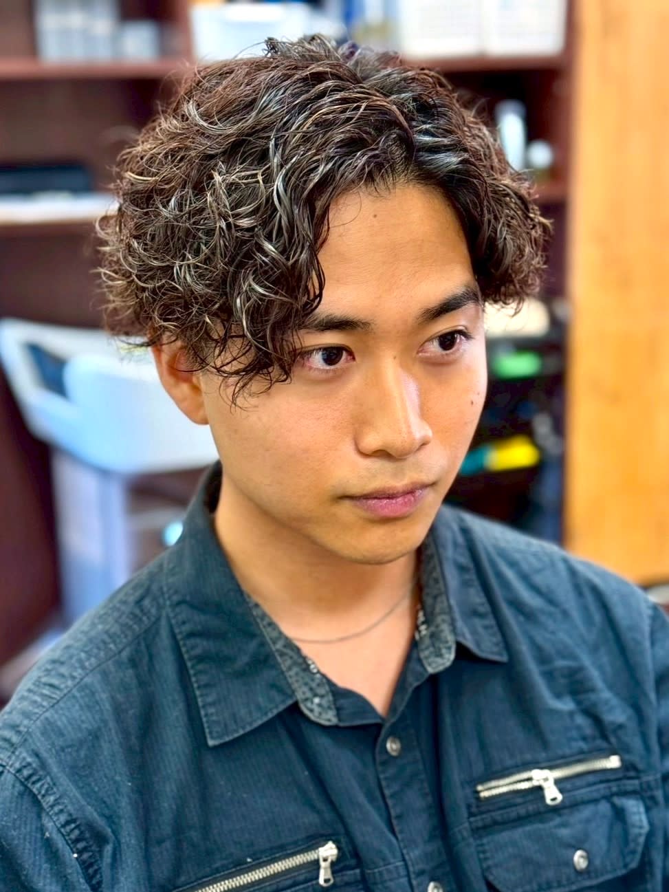 K-STYLE HAIR STUDIO【ケースタイルヘアスタジオ】のスタイル紹介。メンズパーマ/スパイラルパーマ/メンズカット/銀座＜理容室＞