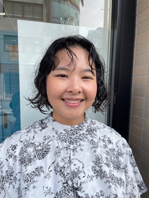 algernon【アルジャーノン】【アルジャーノン】のスタイル紹介。クセを活かすボブ