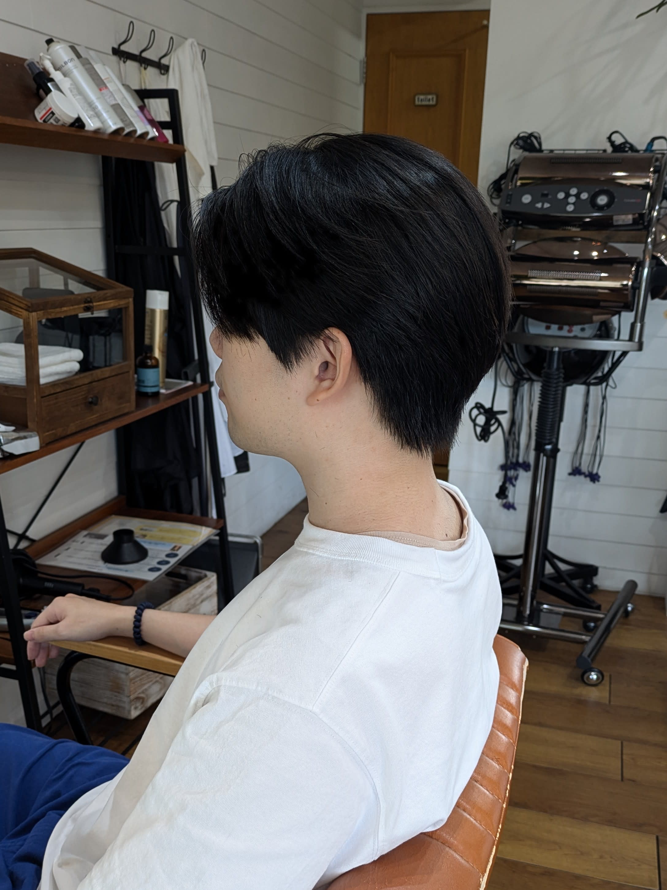 きいろいさんかくの美容室 Kanshall【カンシャル】【キイロイサンカクノビヨウシツ カンシャル】のスタイル紹介。センターパート