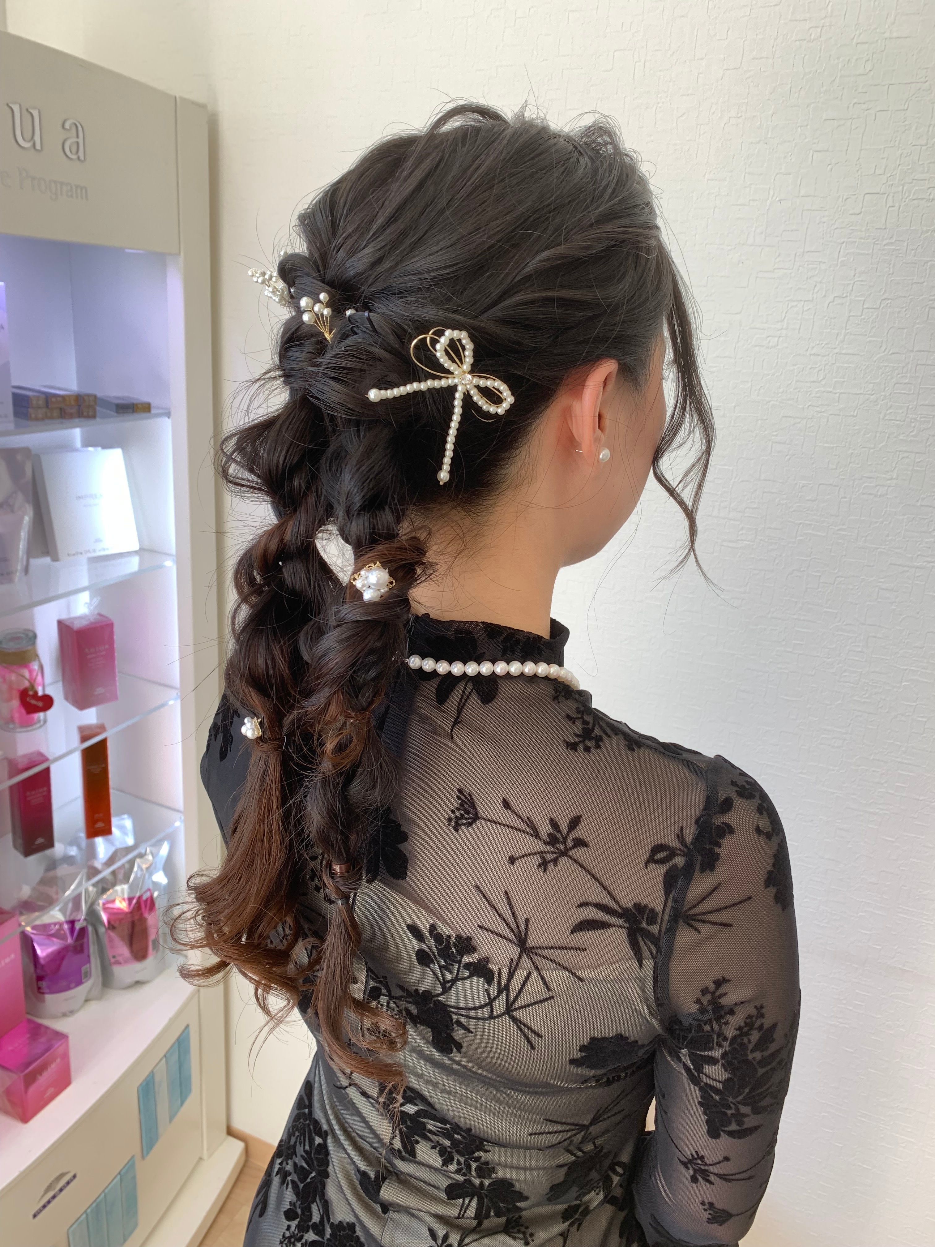 Capelli di arte【カペリ デ アーテ】【カペリ デ アーテ】のスタイル紹介。あみおろし/パーティーヘア