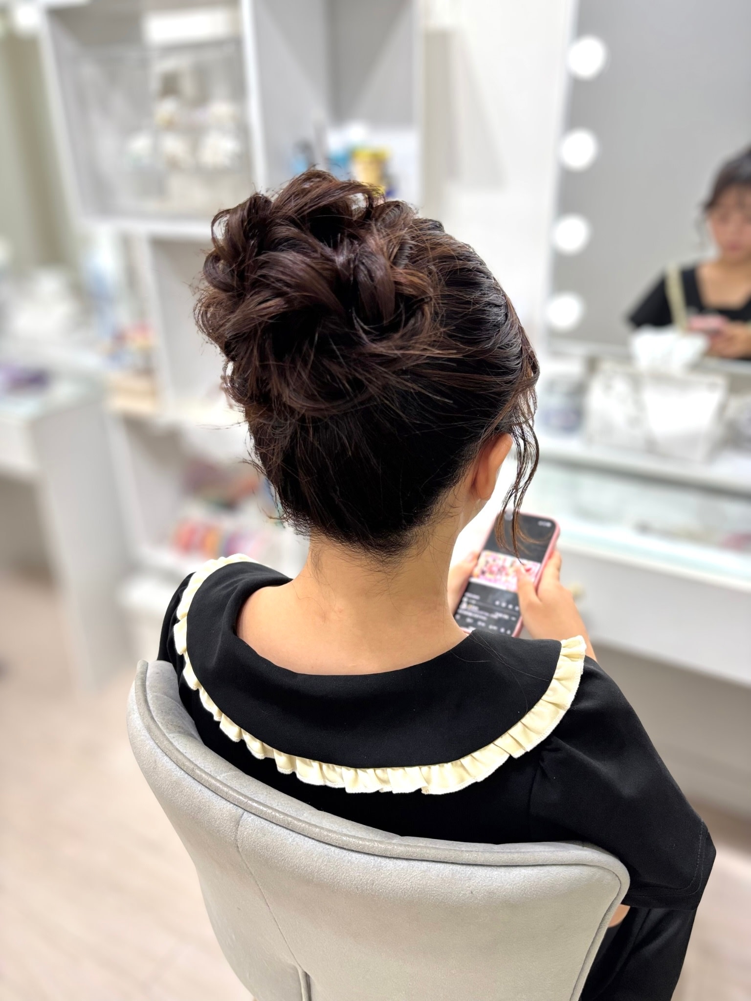 ヘアセット専門店Hair&Make Gramour【グラムール】【ヘアアンドメイク グラムール】のスタイル紹介。高めお団子