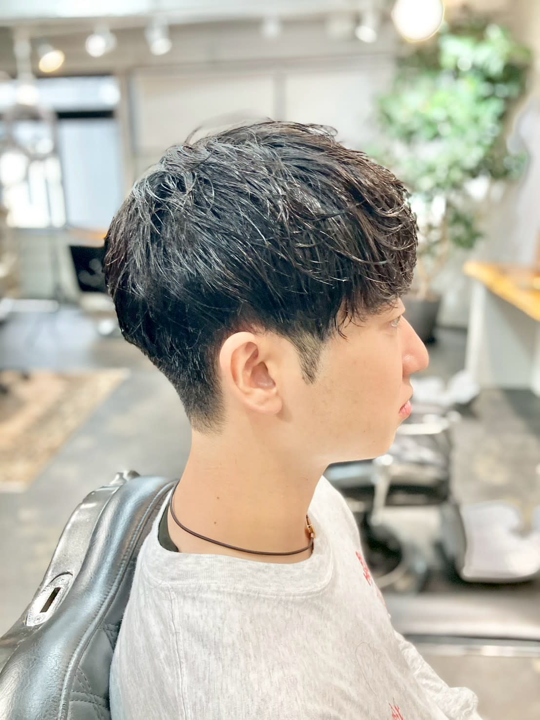 mid-c【ミッドシー】のスタイル紹介。シャドウパーマ［ニュアンス/メンズパーマ/眉カット］