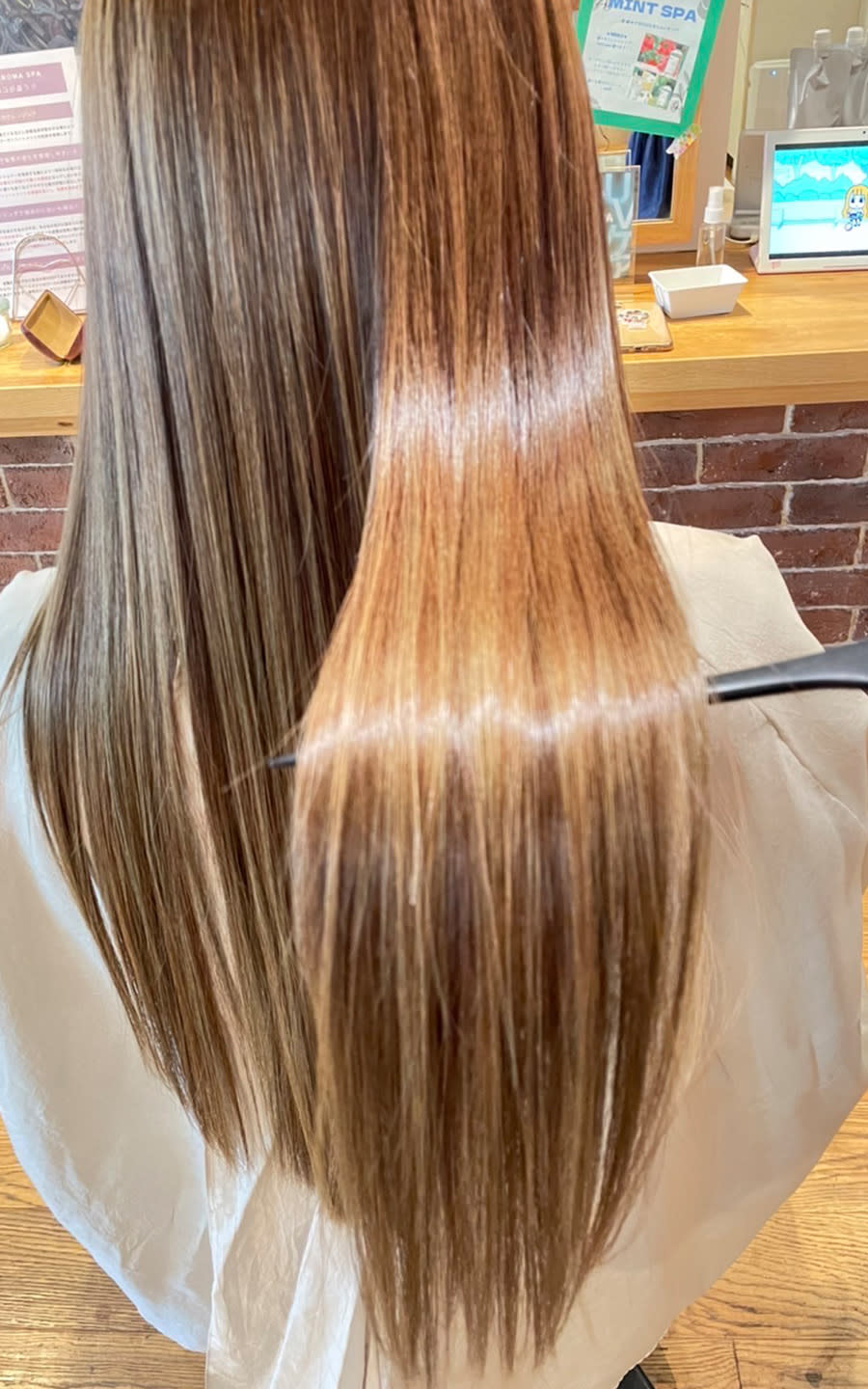 Pap's de coiffeur 甲東園店【パプスドコワフュール】のスタイル紹介。ミルクティーベージュ×7step髪質改善トリートメント