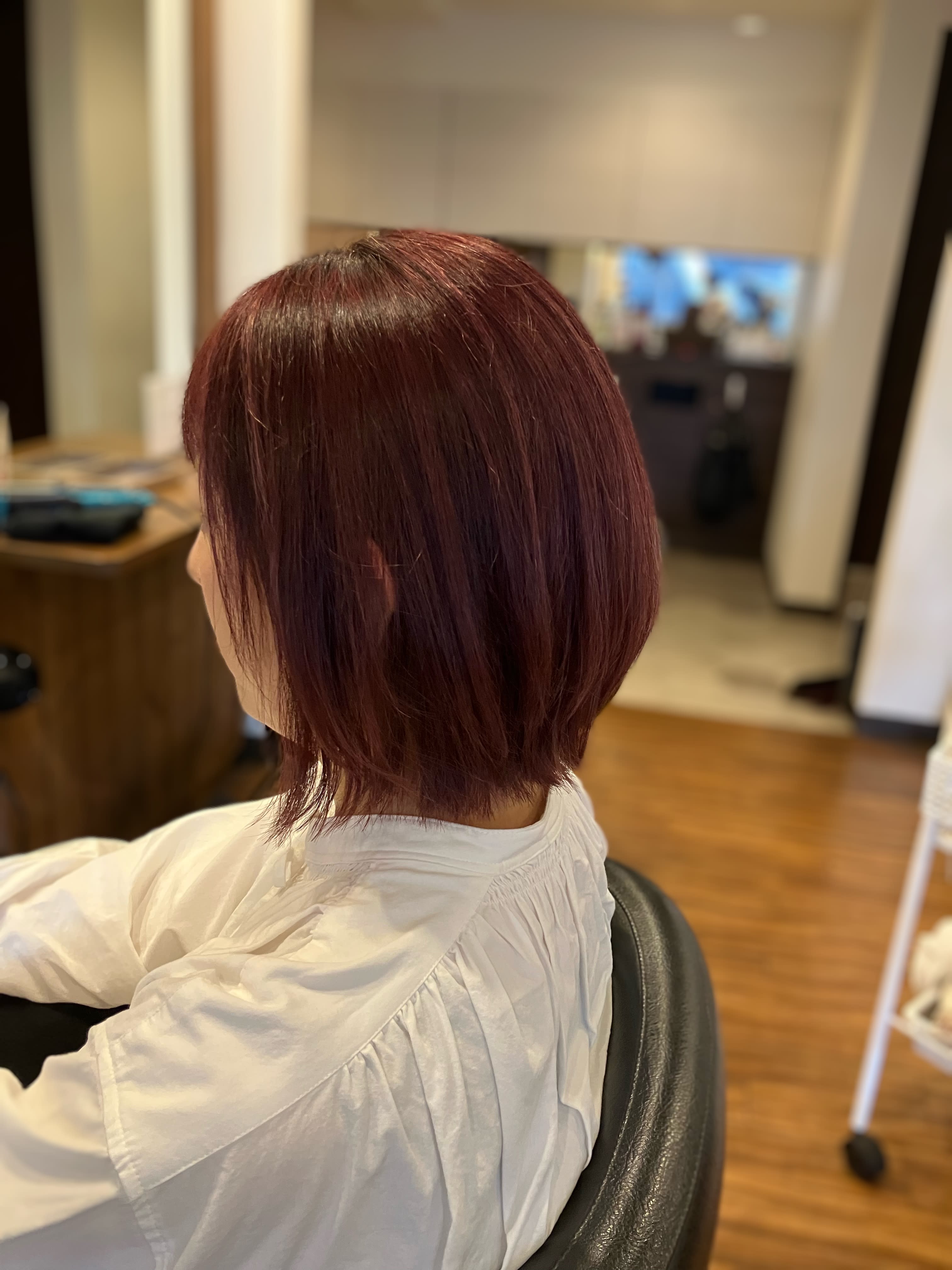 gratitude【グラチュード】のスタイル紹介。くびれボブ+ピンクハイライト