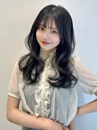 DISCO 銀座 【ディスコ ギンザ】【ディスコ ギンザ】のスタイル紹介。韓国風レイヤーカット【銀座駅/学割U24/前髪カット】