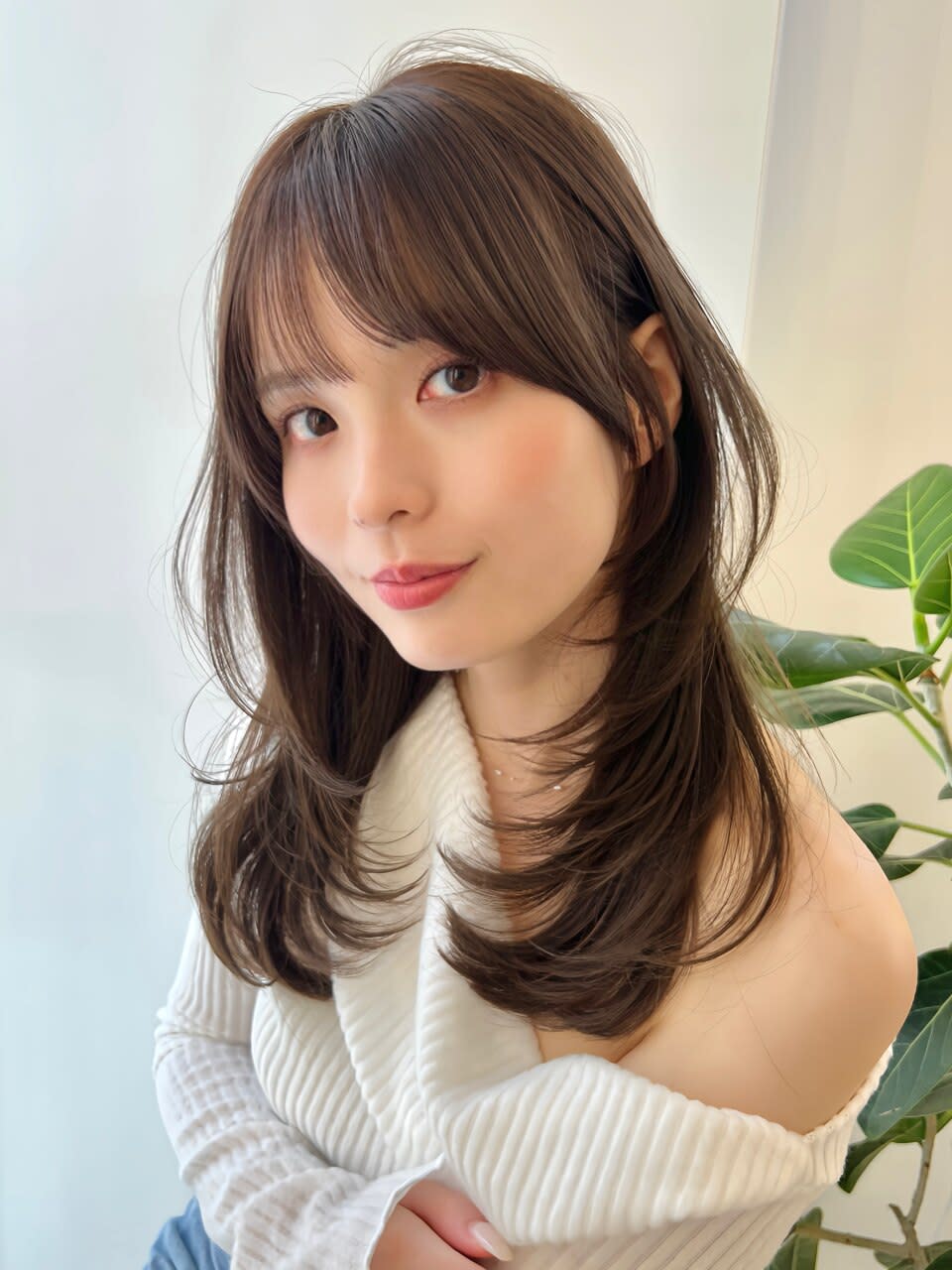 SUI 髪質改善/縮毛矯正/ストレート/トリートメント/おもろまち【スイ カミシツカイゼン シュクモウキョウセイ ストレート トリートメント オモロマチ】のスタイル紹介。髪質改善/ナチュラルブラウンベージュ/レイヤーカット縮毛矯正