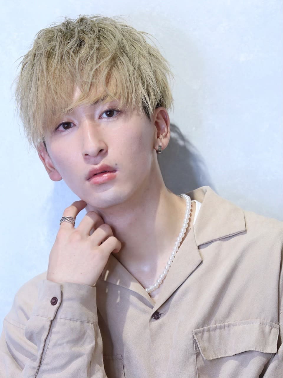 men's salon es.【メンズサロン エス】のスタイル紹介。ハイトーン　マッシュ　メンズショート