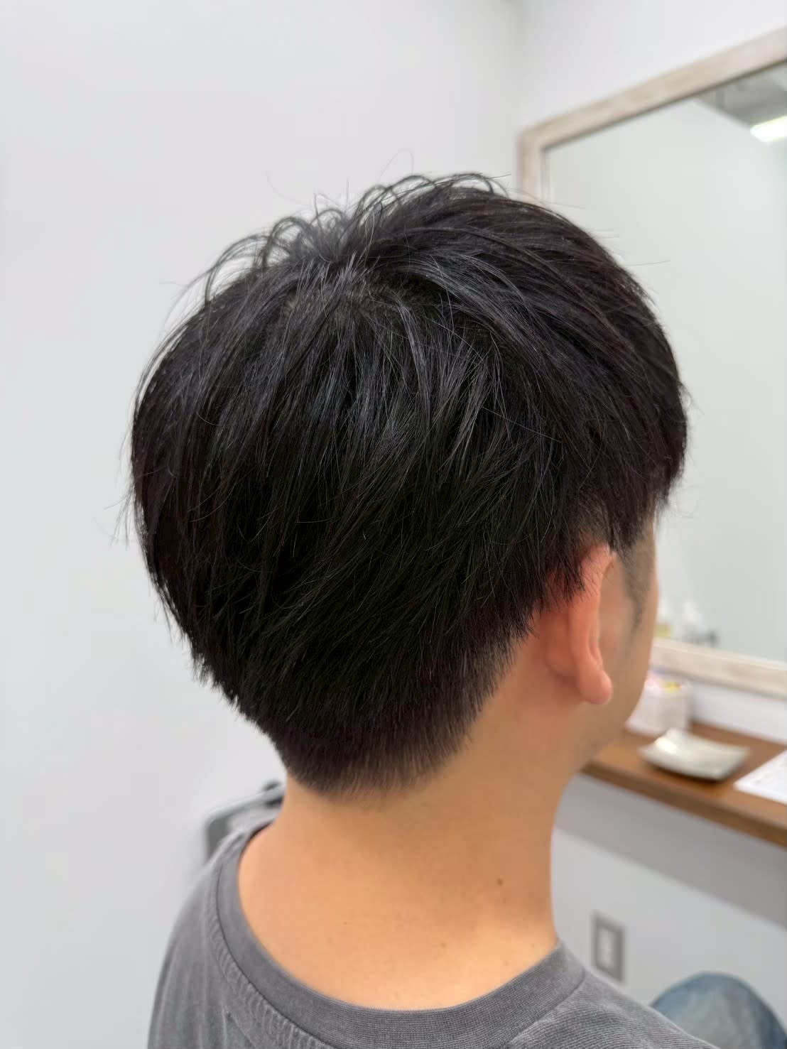 ROW 横浜【ロウ】【ロウヨコハマ】のスタイル紹介。マッシュ/デザインカラー/メンズカット/爽やか無造作ヘア