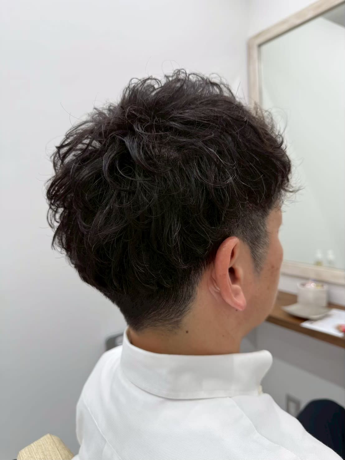 ROW 横浜【ロウ】【ロウヨコハマ】のスタイル紹介。マッシュ/デザインカラー/メンズカット/爽やか無造作ヘア