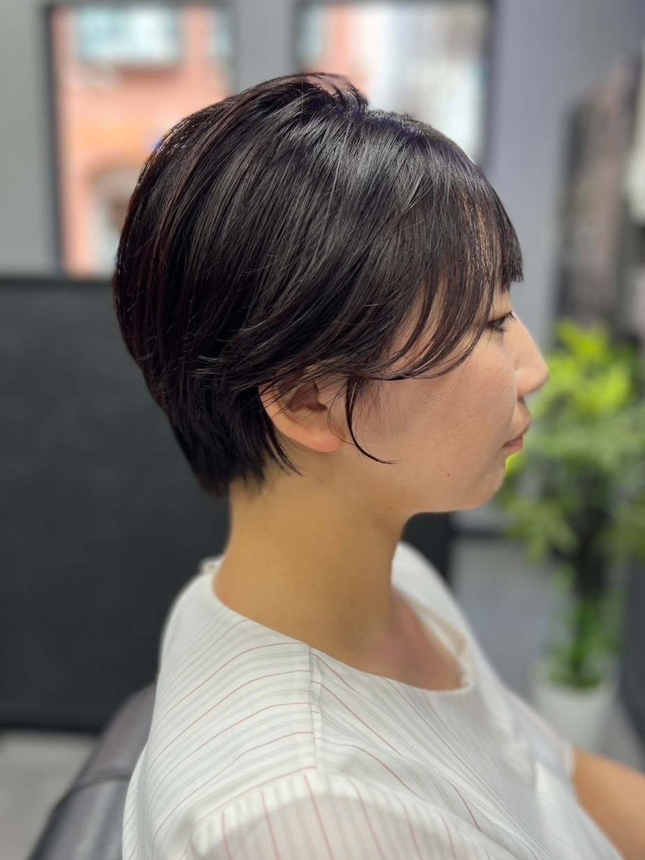 ambitious 本川越店【アンビシャス】【アンビシャス ホンカワゴエテン】のスタイル紹介。☆30代40代大人の女性におすすめ×レイヤーショートスタイル