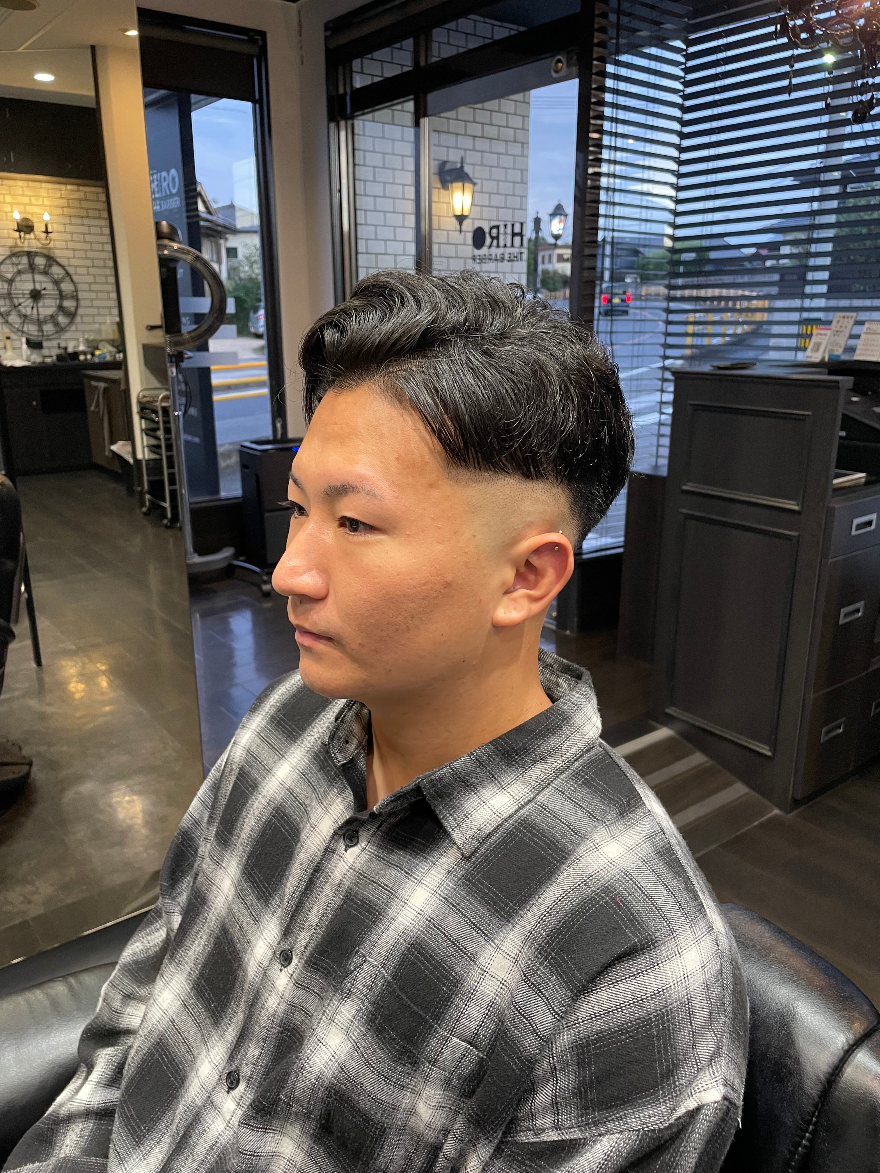 HIRO THE BARBER【ヒロザバーバー】のスタイル紹介。フェードアップバング　宇部市/理容室/理容院