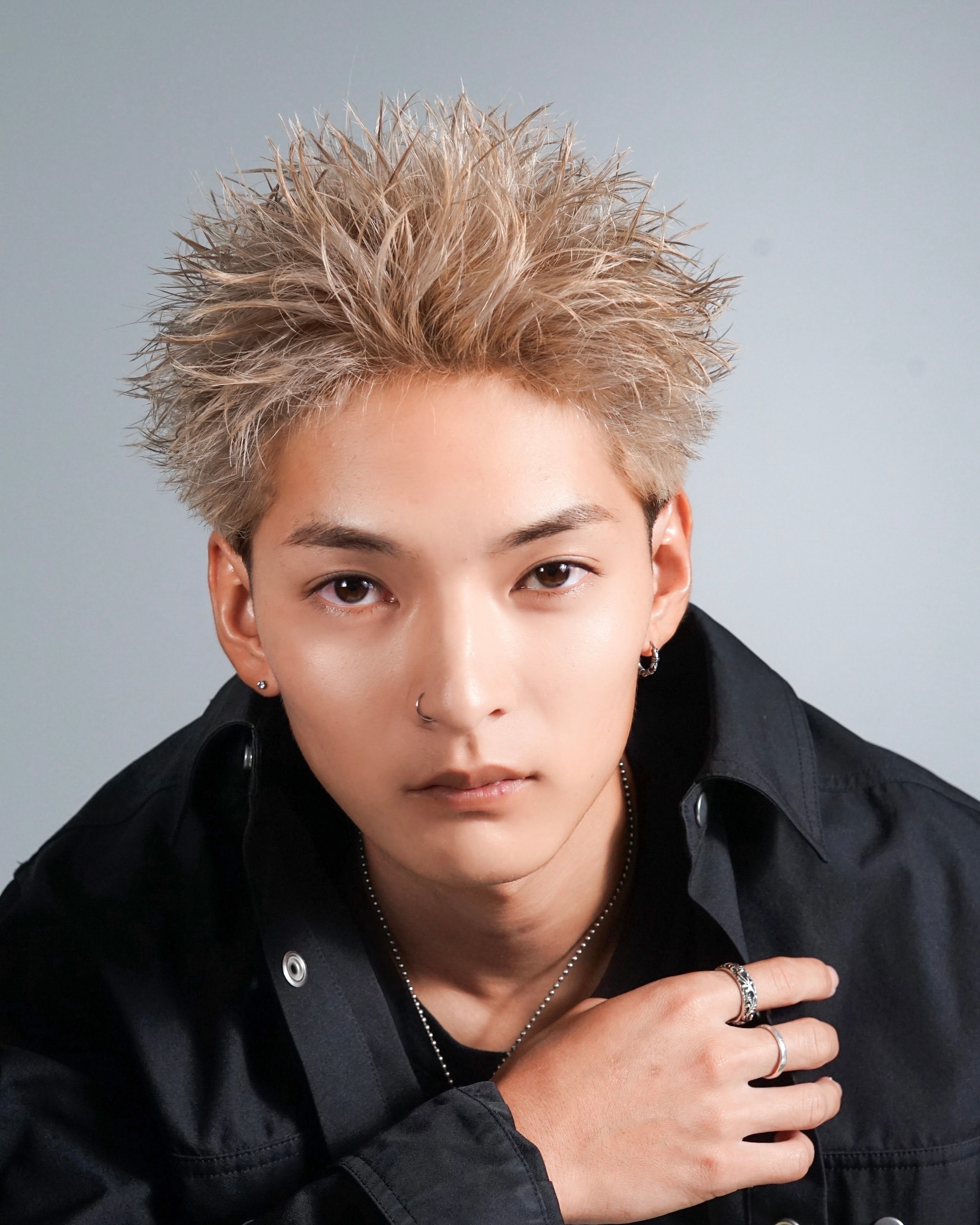 メンズヘア整形サロン GOALD 名古屋 栄【メンズヘアセイケイサロン ゴールド ナゴヤサカエ】のスタイル紹介。スパイキーショート