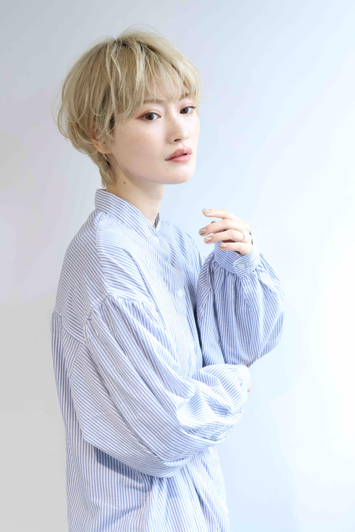 LUMIE 中野島【ルミエ ナカノシマ】のスタイル紹介。ハイトーン×ショート