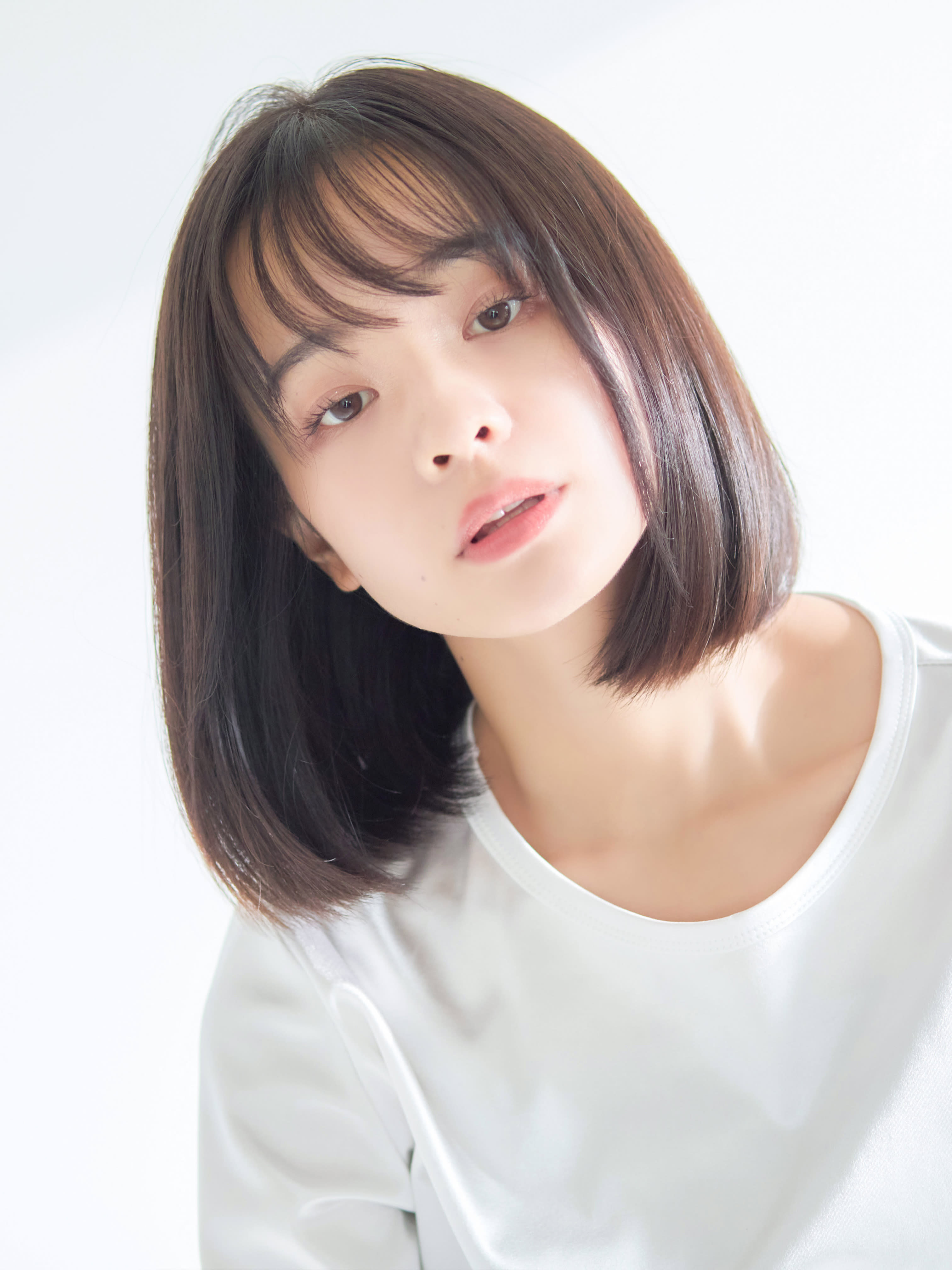 La fith hair SEnSE 広島袋町店【ラフィス ヘアー センス ヒロシマフクロマチテン】のスタイル紹介。【La fith】暗髪カラー×シースルーバング