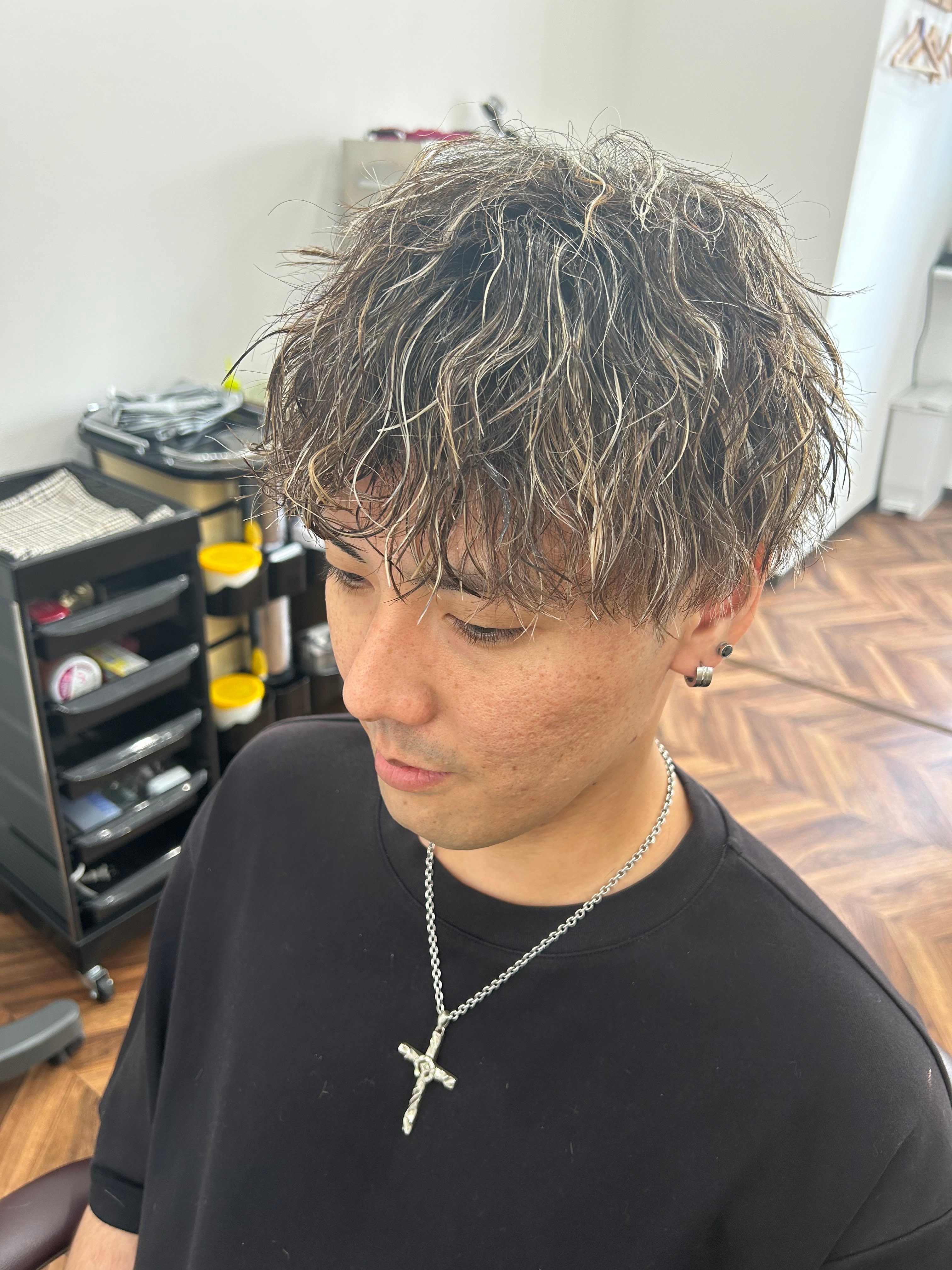 Hikari by ISAMI men's 西川口【ヒカリ バイ イサミ メンズ】【ヒカリ バイ イサミ メンズ】のスタイル紹介。Hikari by ISAMI men's 西川口×スタイル