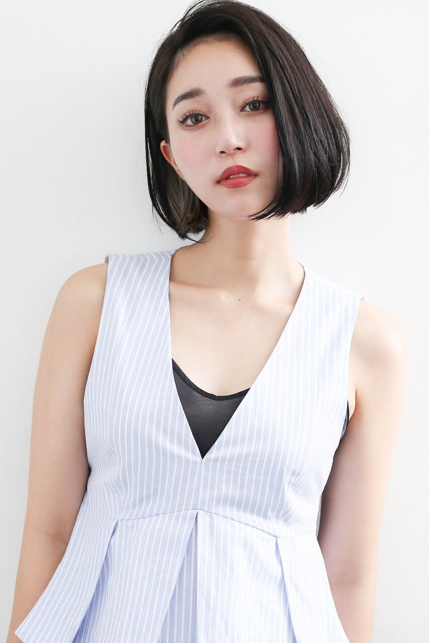 Elsa 神戸三宮【エルサ】【エルサ】のスタイル紹介。【Elsa元町_三宮】クラシカルボブ×インナーカラー