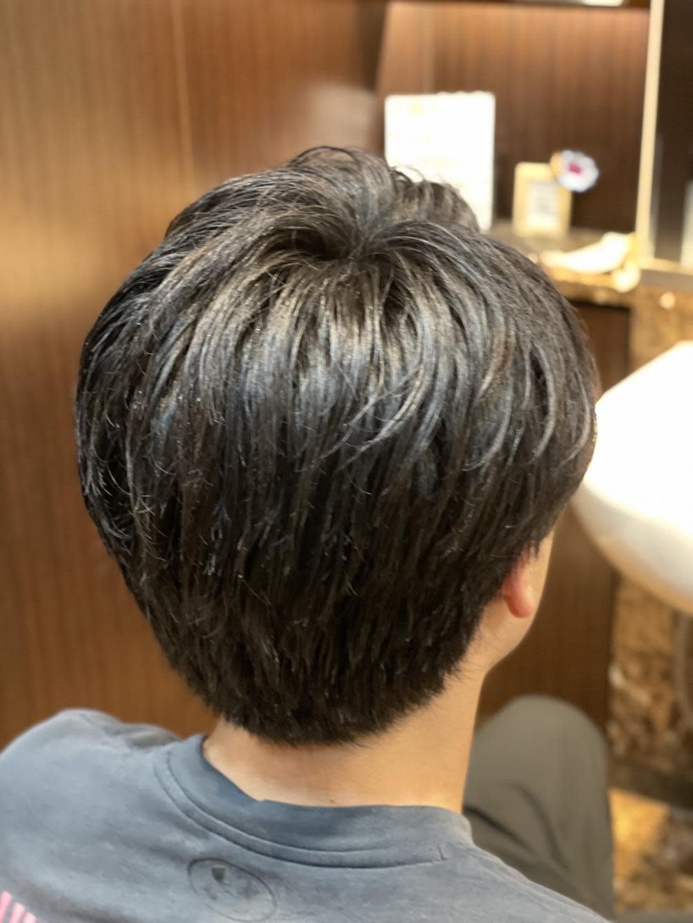 ヘアーモードキクチ 神田日銀通り店【ヘアーモードキクチ】のスタイル紹介。神田センターパート