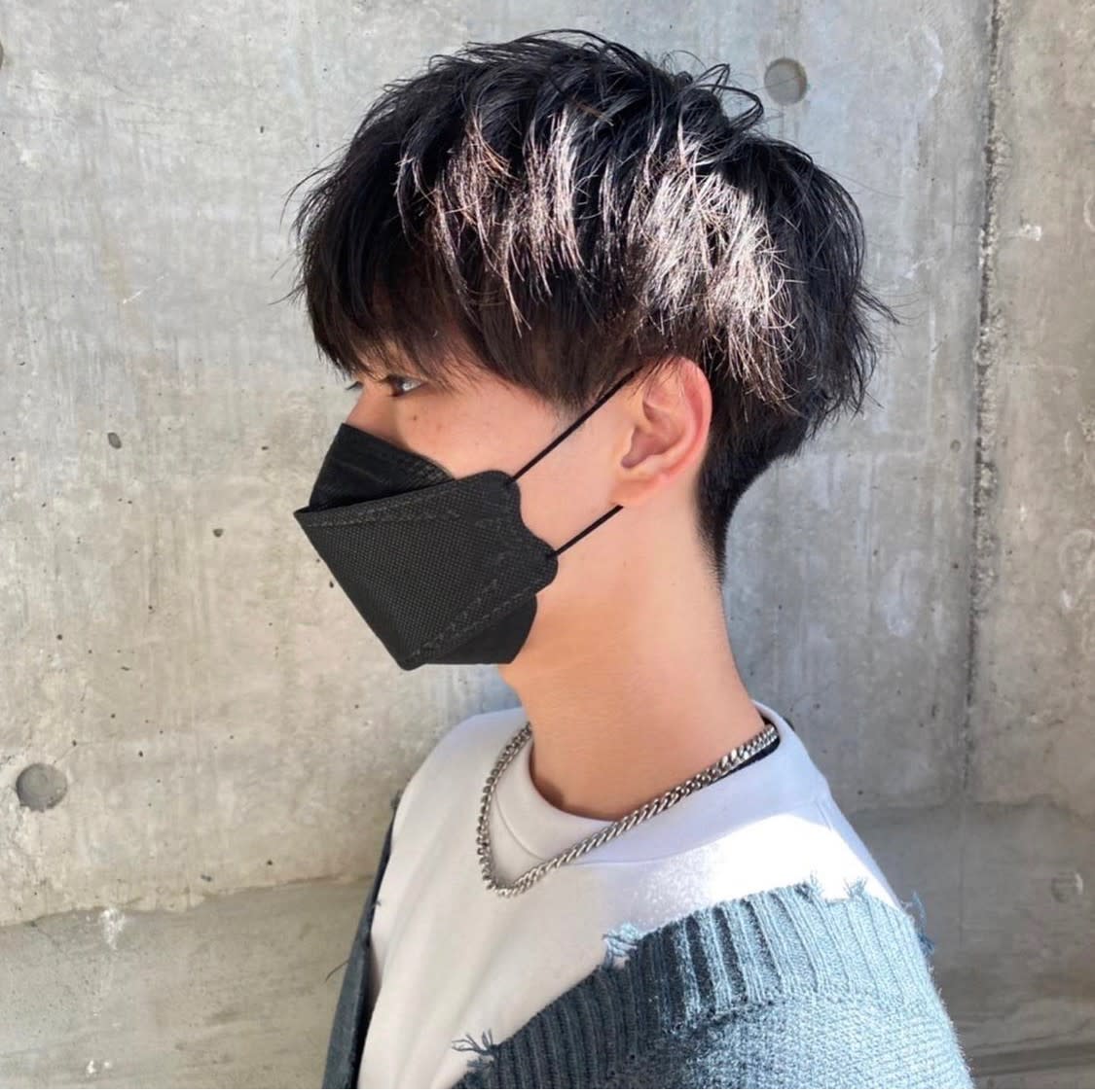 BLUCK Men's hair 渋谷【ブラック メンズヘア シブヤ】【ブラックメンズヘア シブヤ】のスタイル紹介。渋谷駅/学割U24/メンズサロン/フェザーパーマ